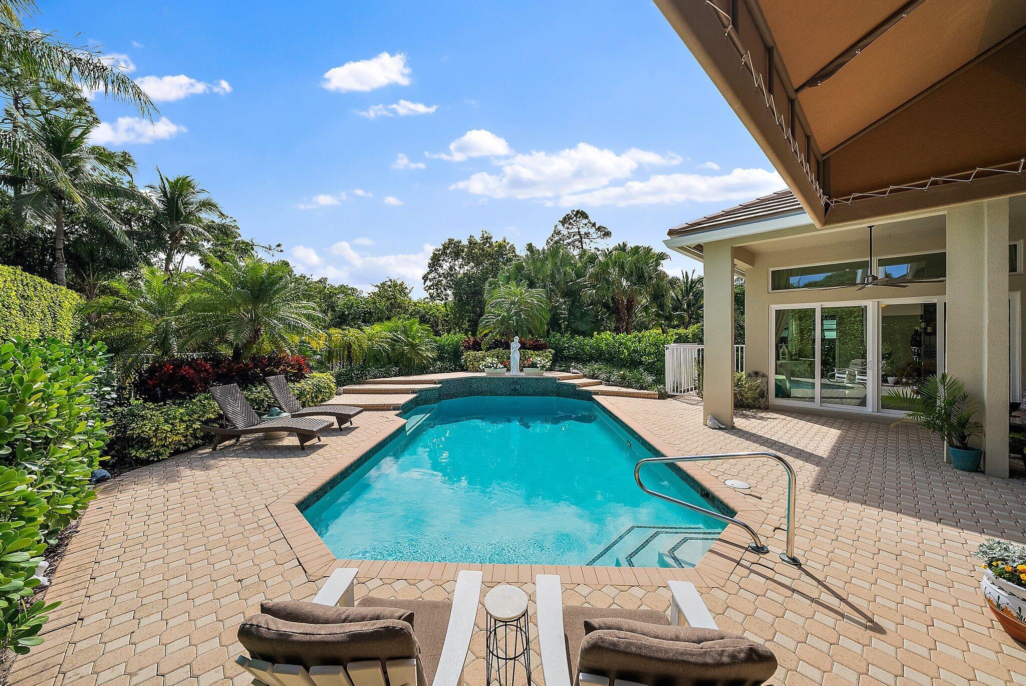 5900 Our Robbies Road