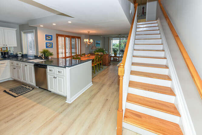 353 S Us Highway 1 C301