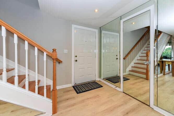 353 S Us Highway 1 C301