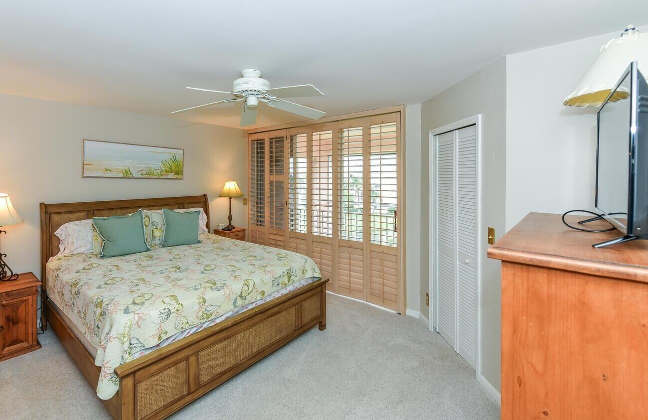 353 S Us Highway 1 C301