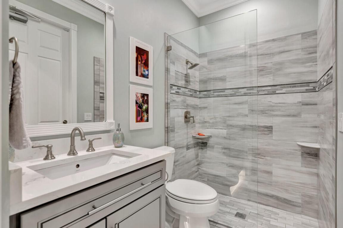 4041 Community Drive