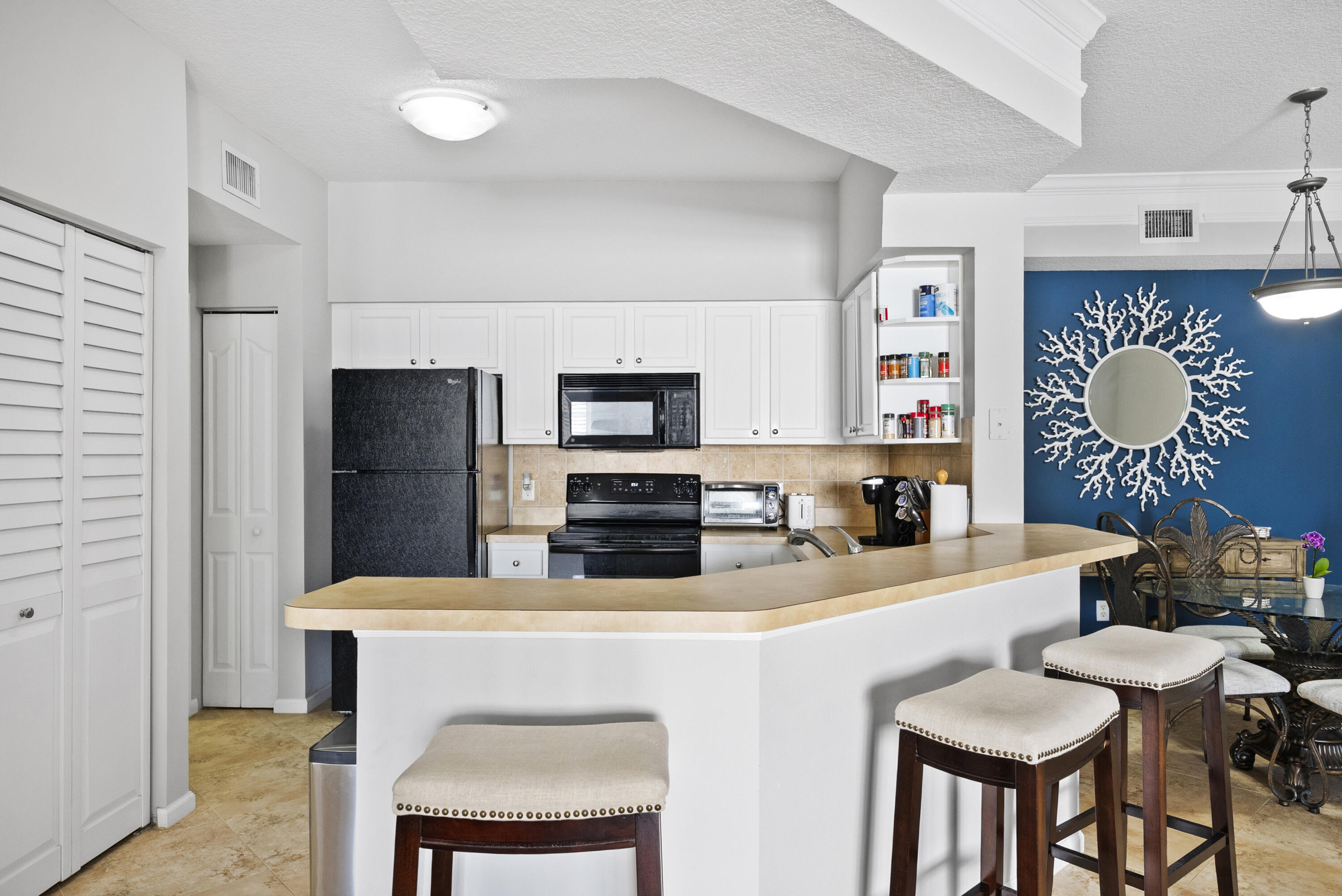 3303 Myrtlewood Circle E