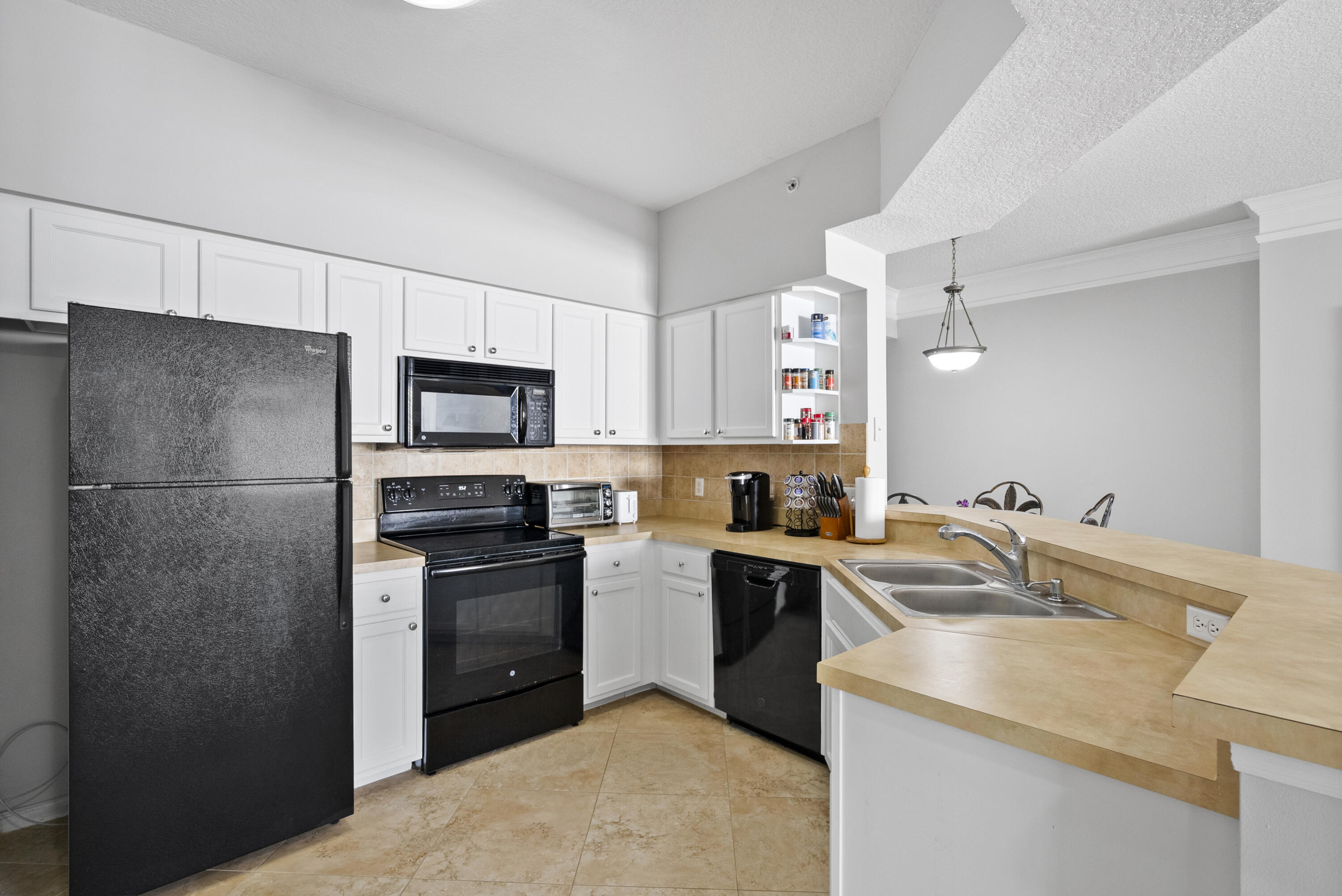 3303 Myrtlewood Circle E