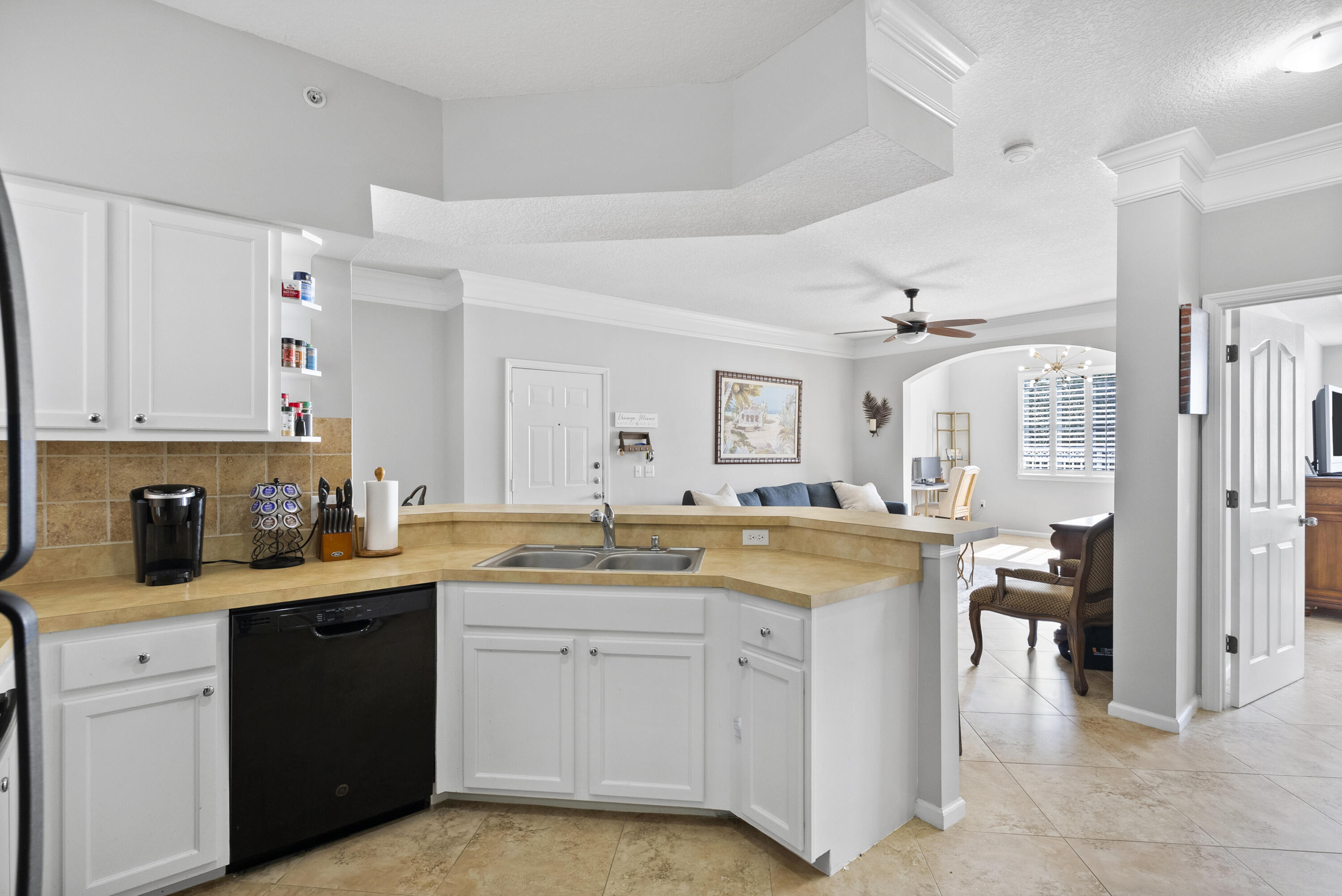 3303 Myrtlewood Circle E