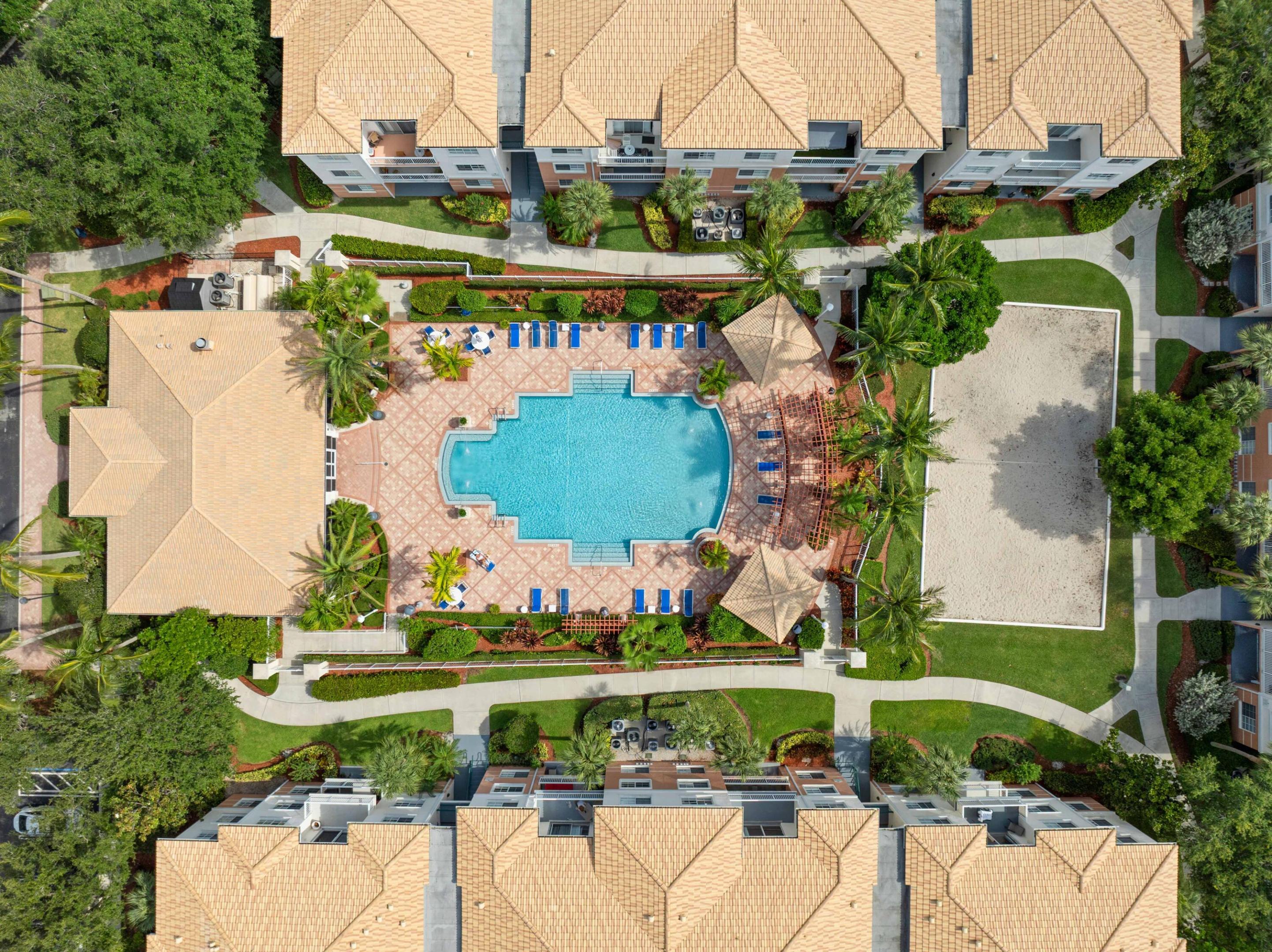 3303 Myrtlewood Circle E