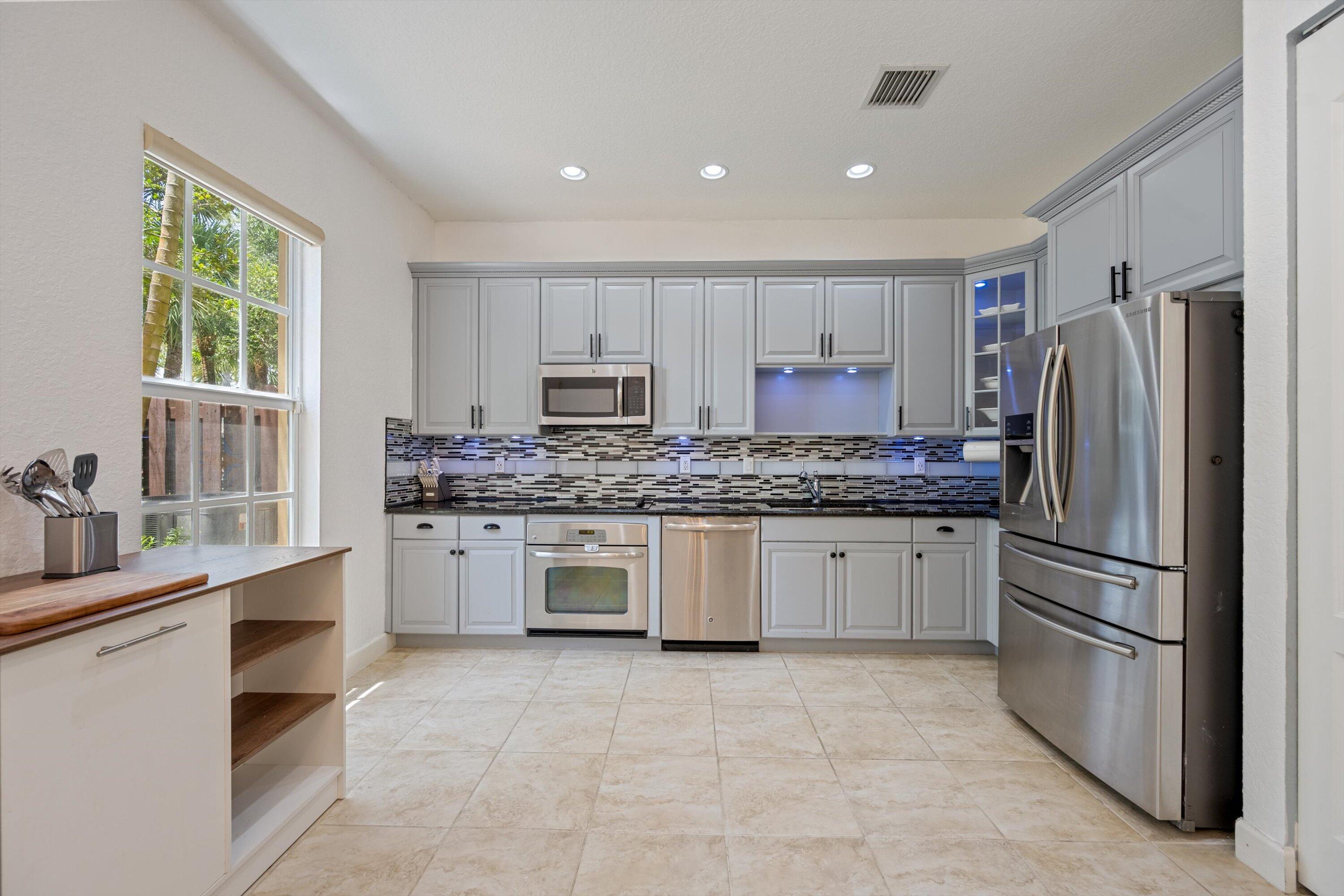 2805 Eagle Rock Circle 4