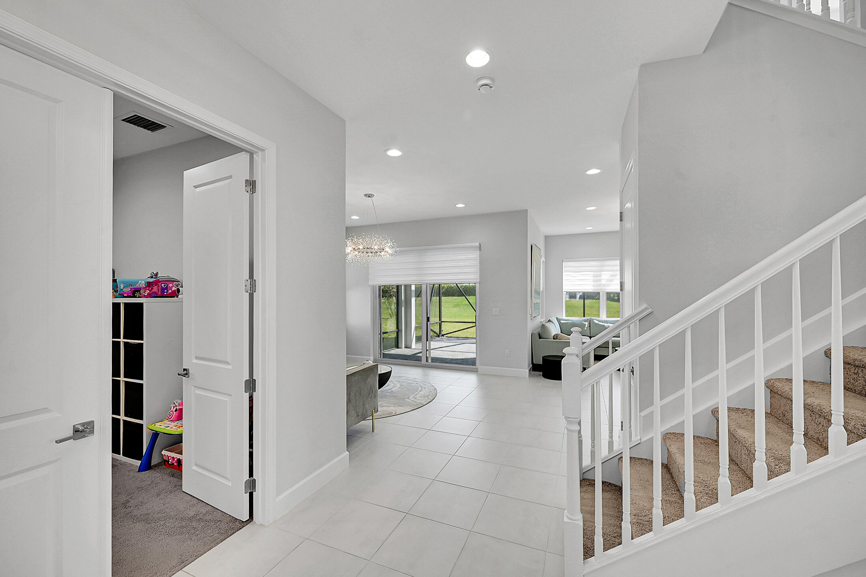 5452 Macoon Way