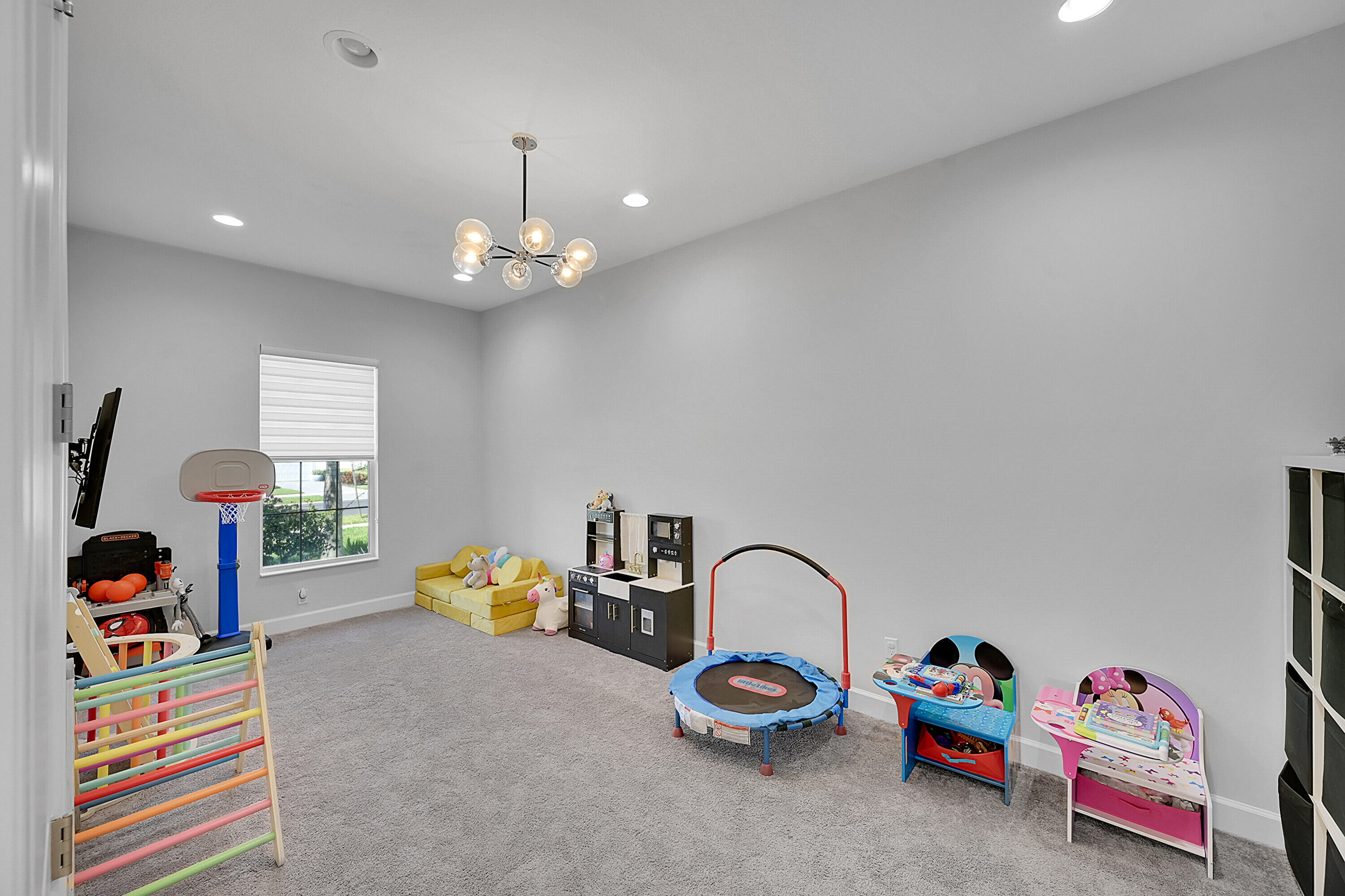 5452 Macoon Way