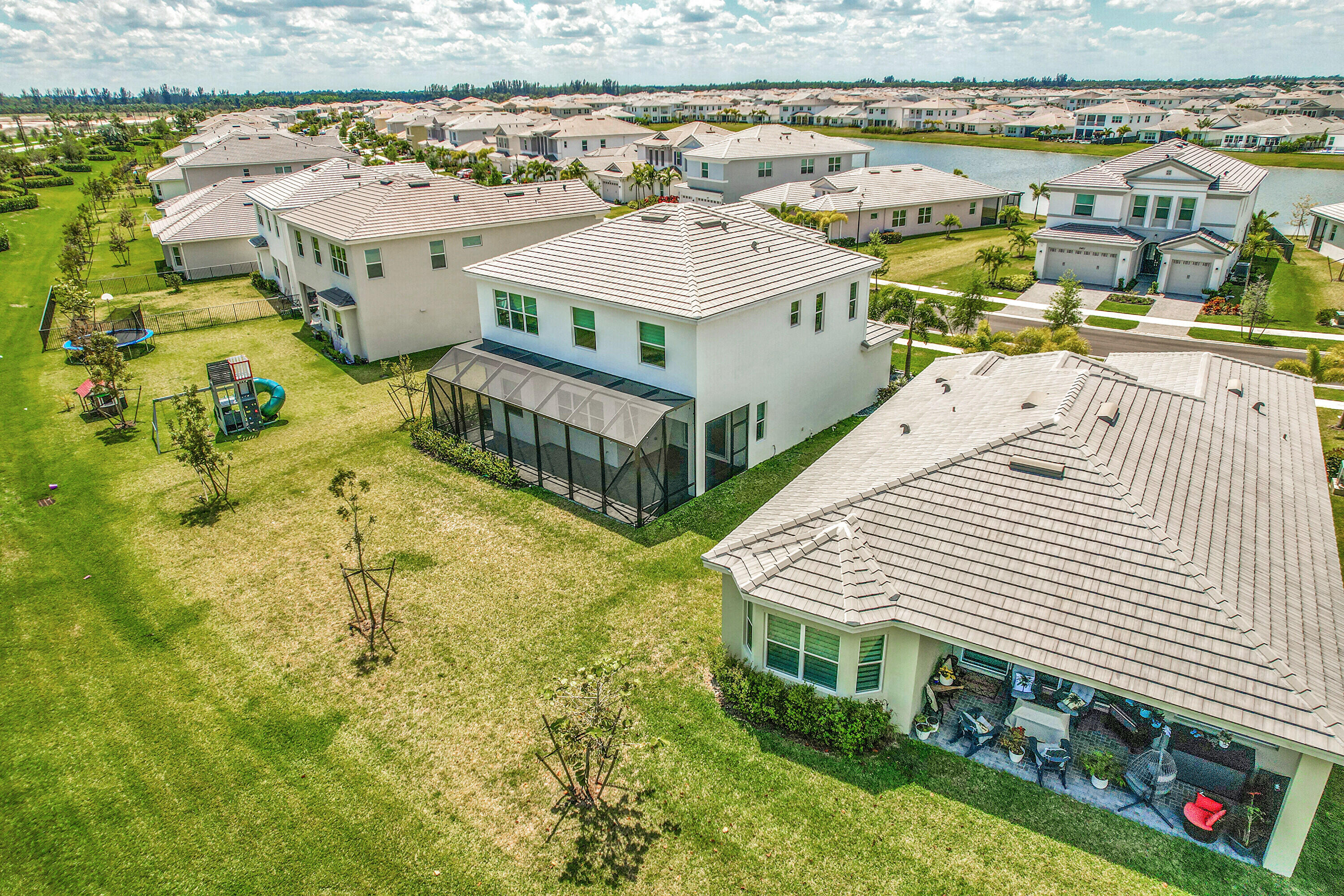 5452 Macoon Way