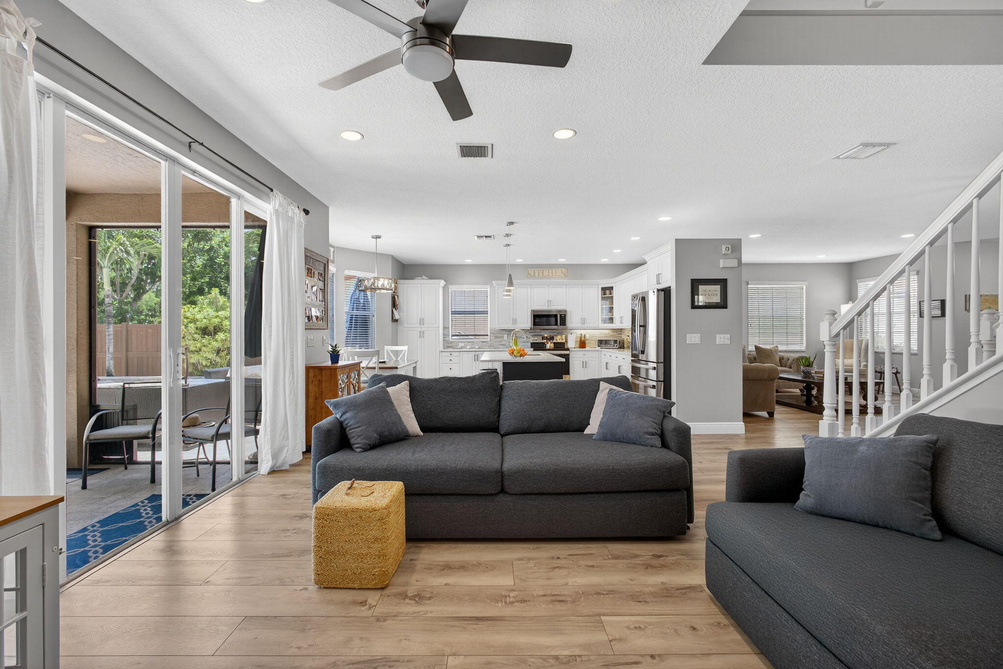 9196 Dupont Place