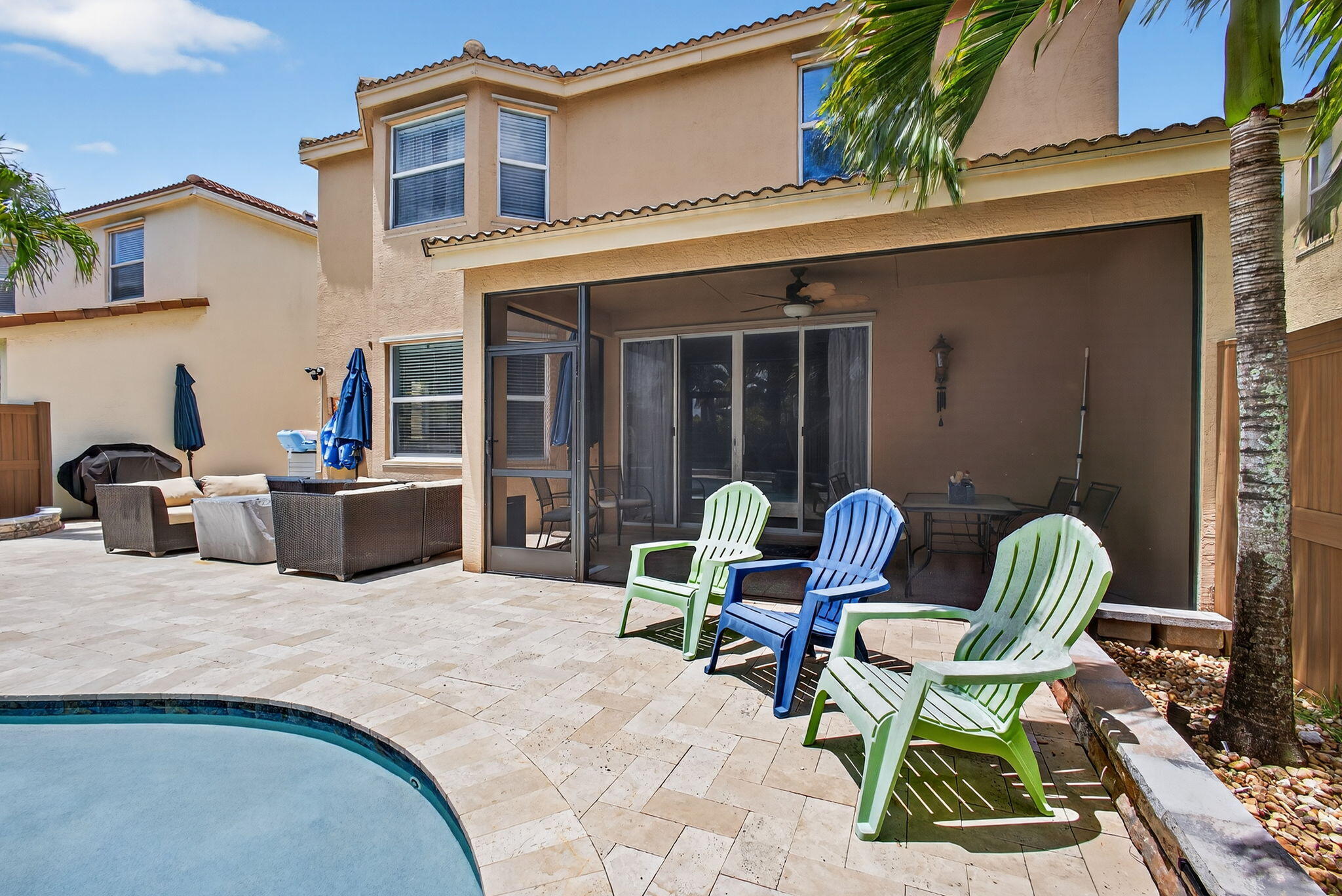 9196 Dupont Place