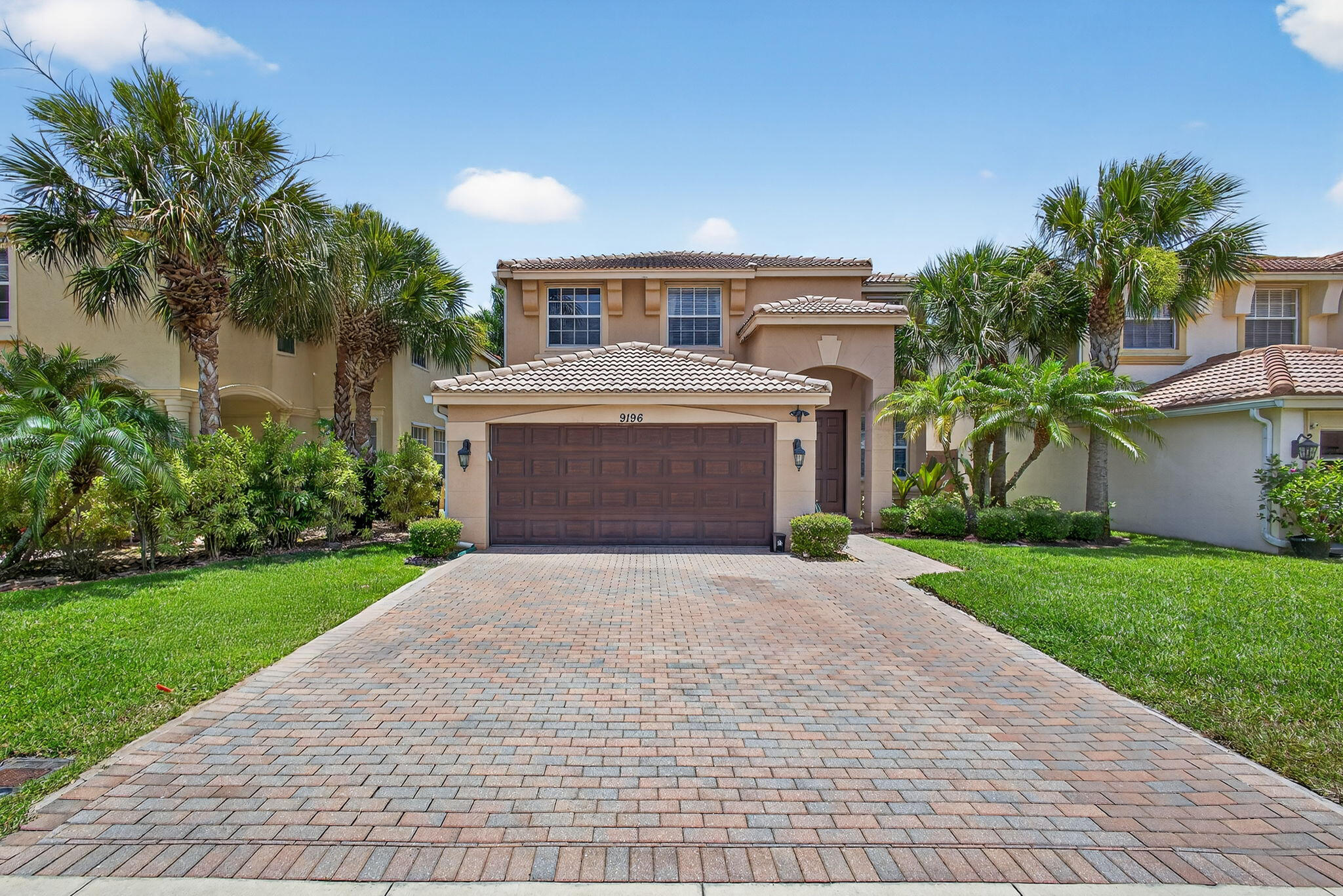 9196 Dupont Place
