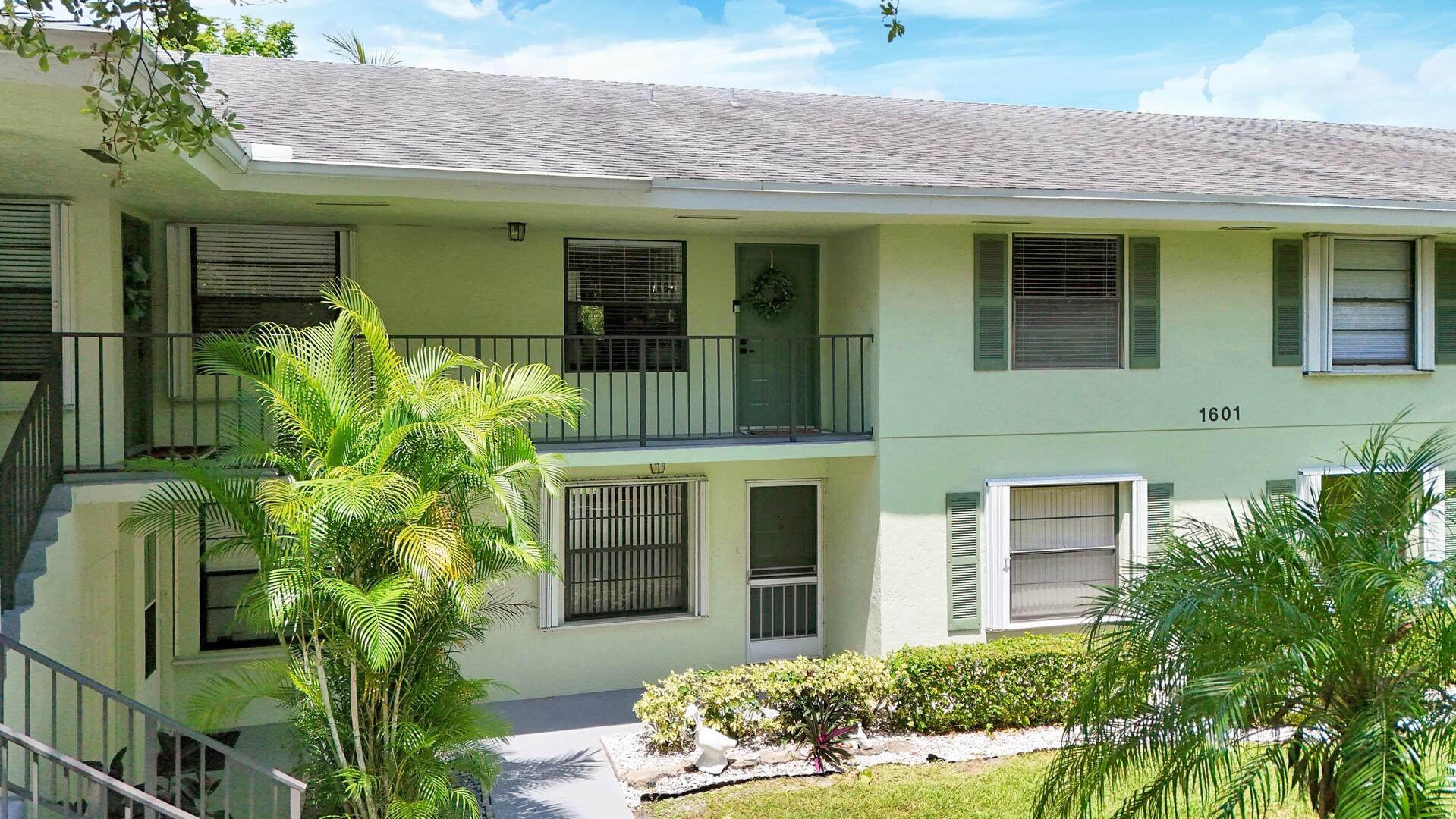 1601 Sabal Ridge Circle F