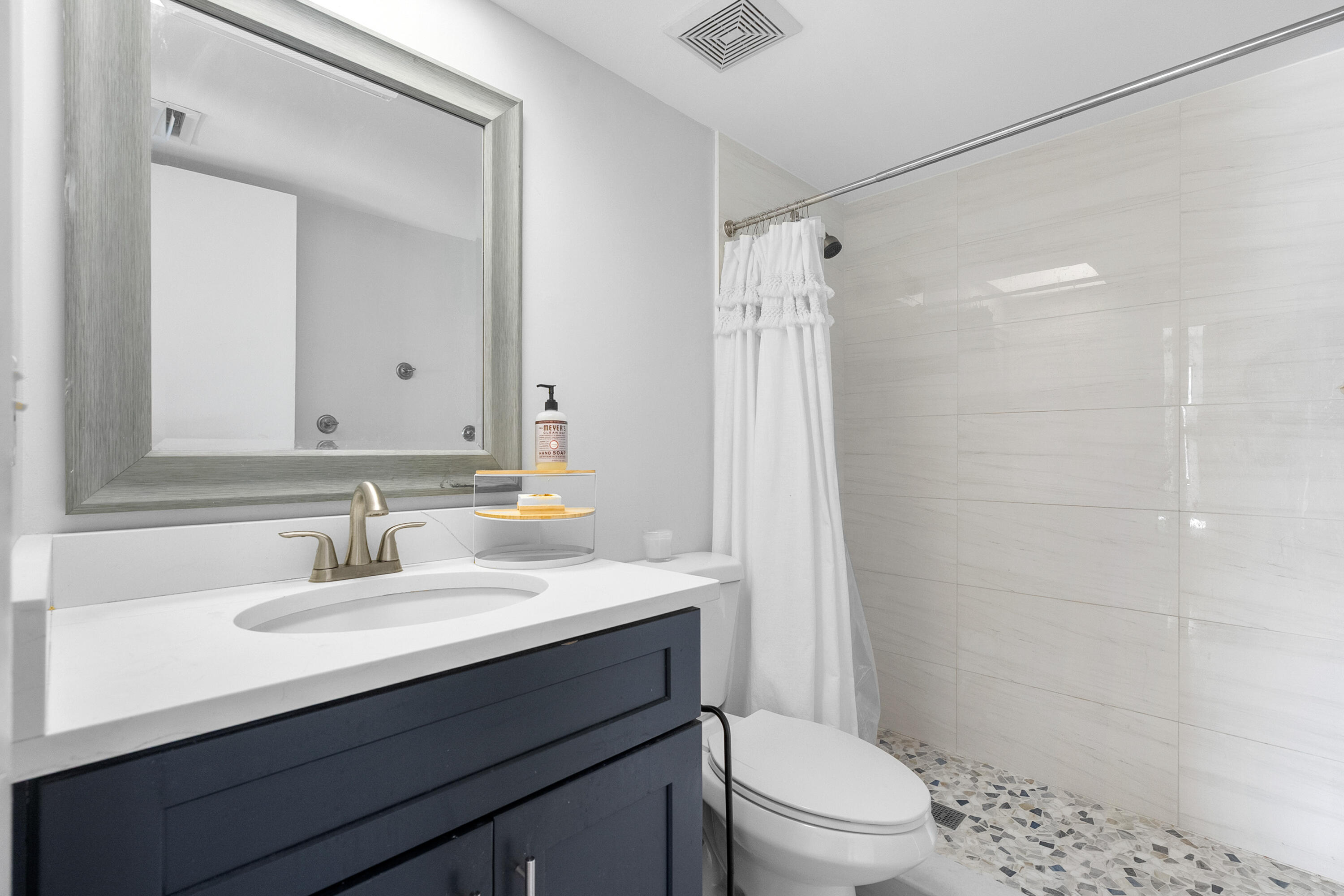 1250 SE Parkview Place C10