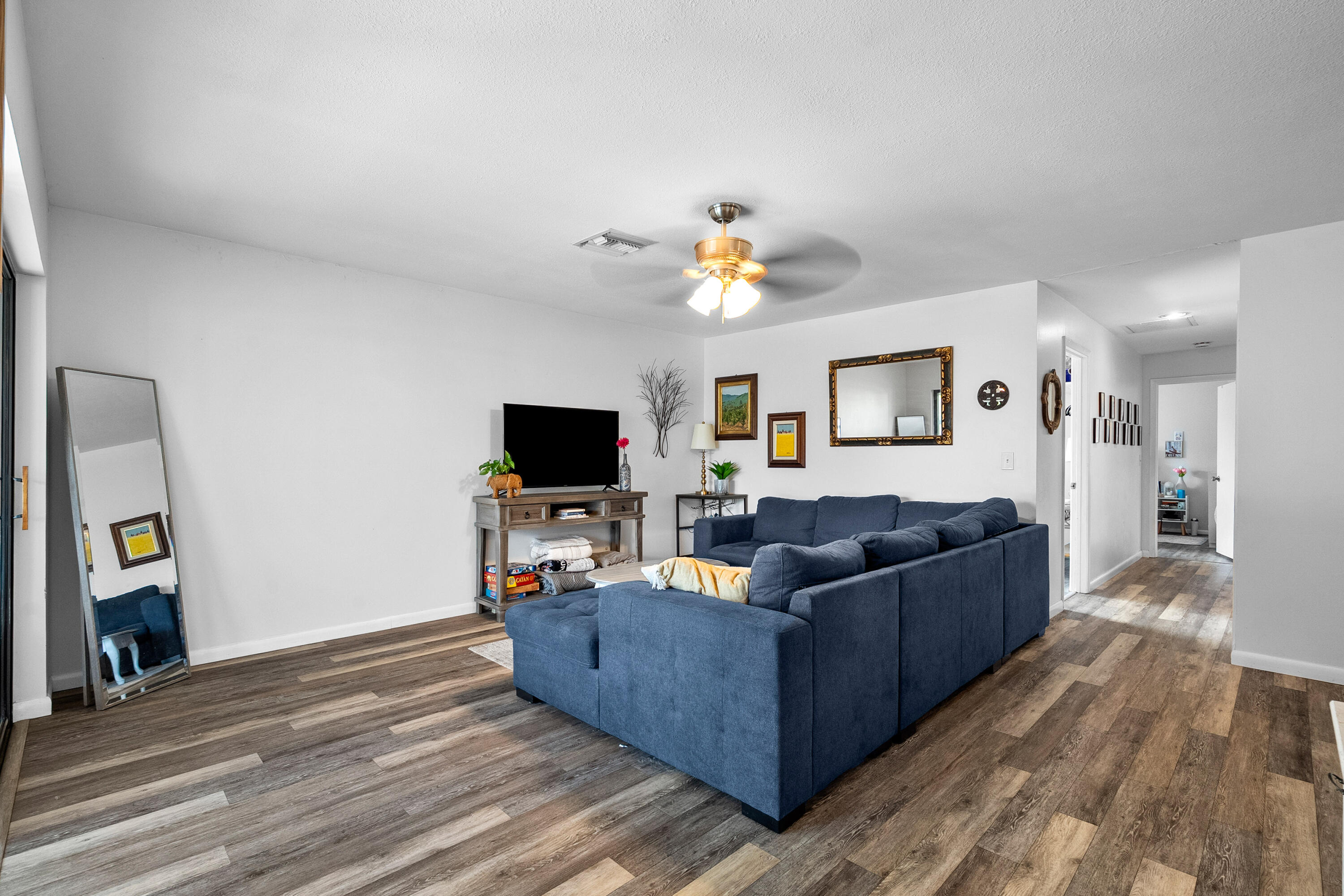 1250 SE Parkview Place C10