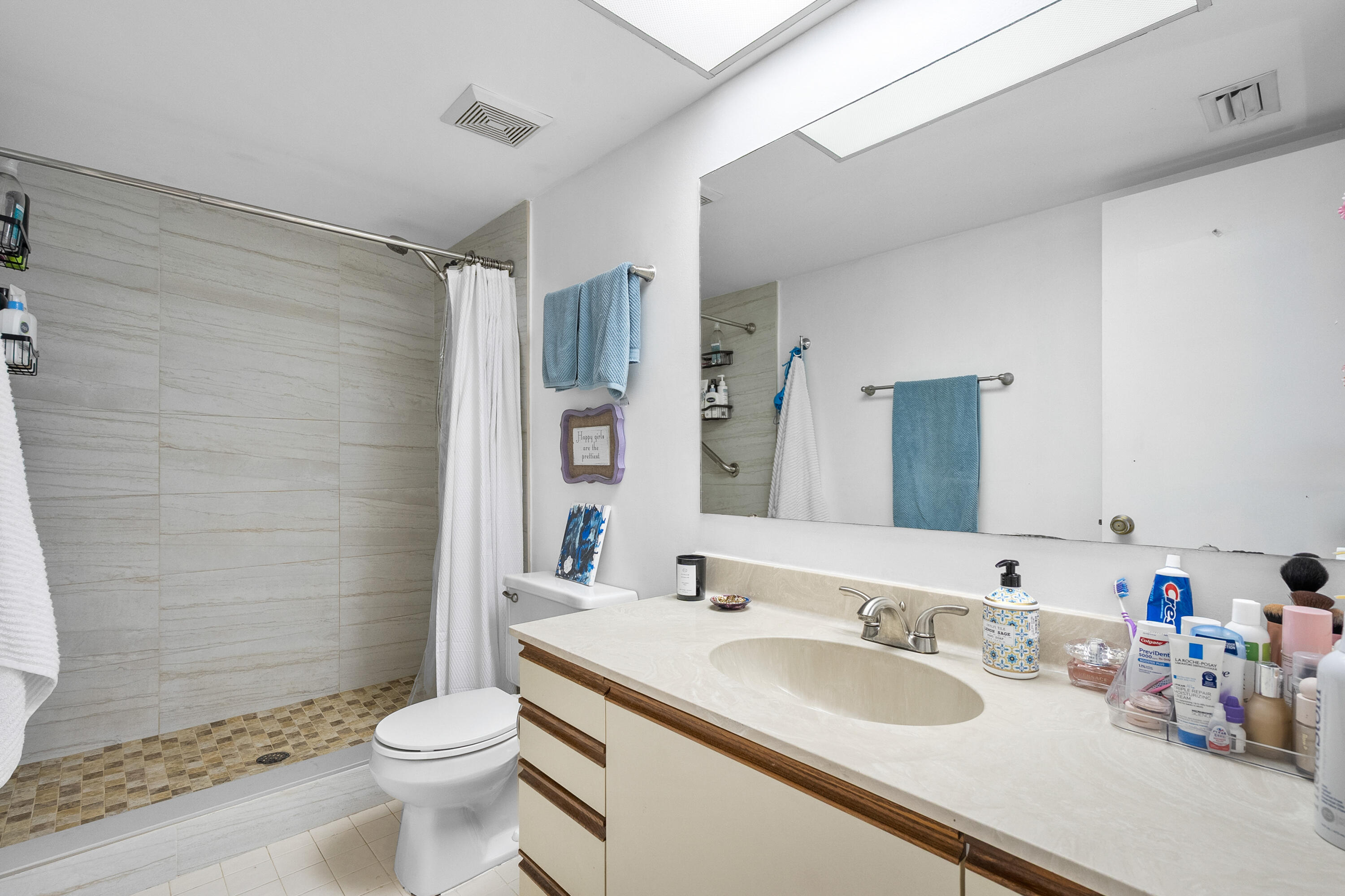 1250 SE Parkview Place C10