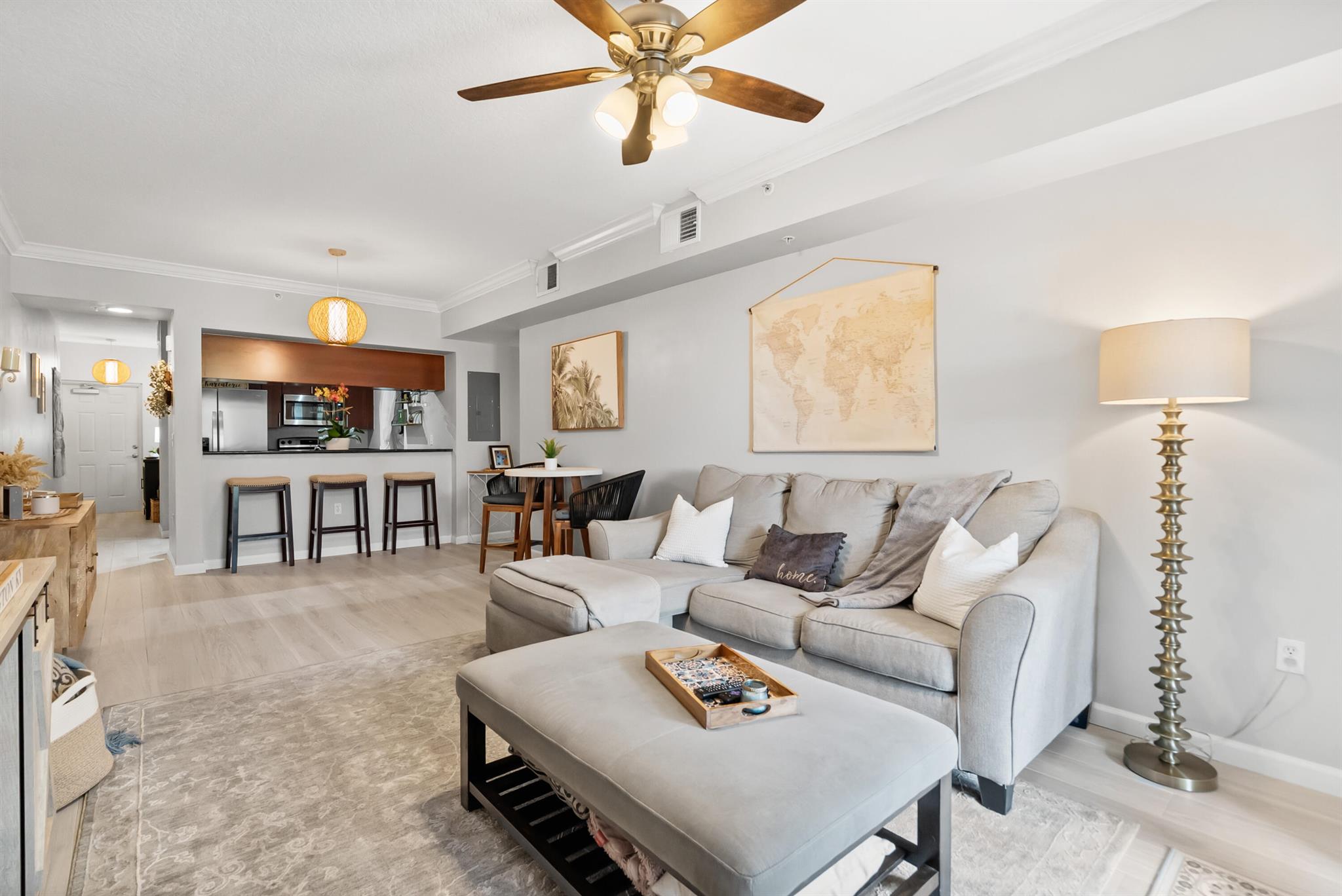 4883 Pga Boulevard 305