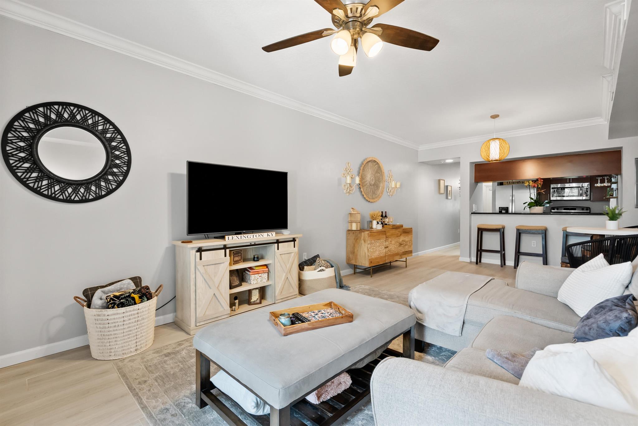 4883 Pga Boulevard 305