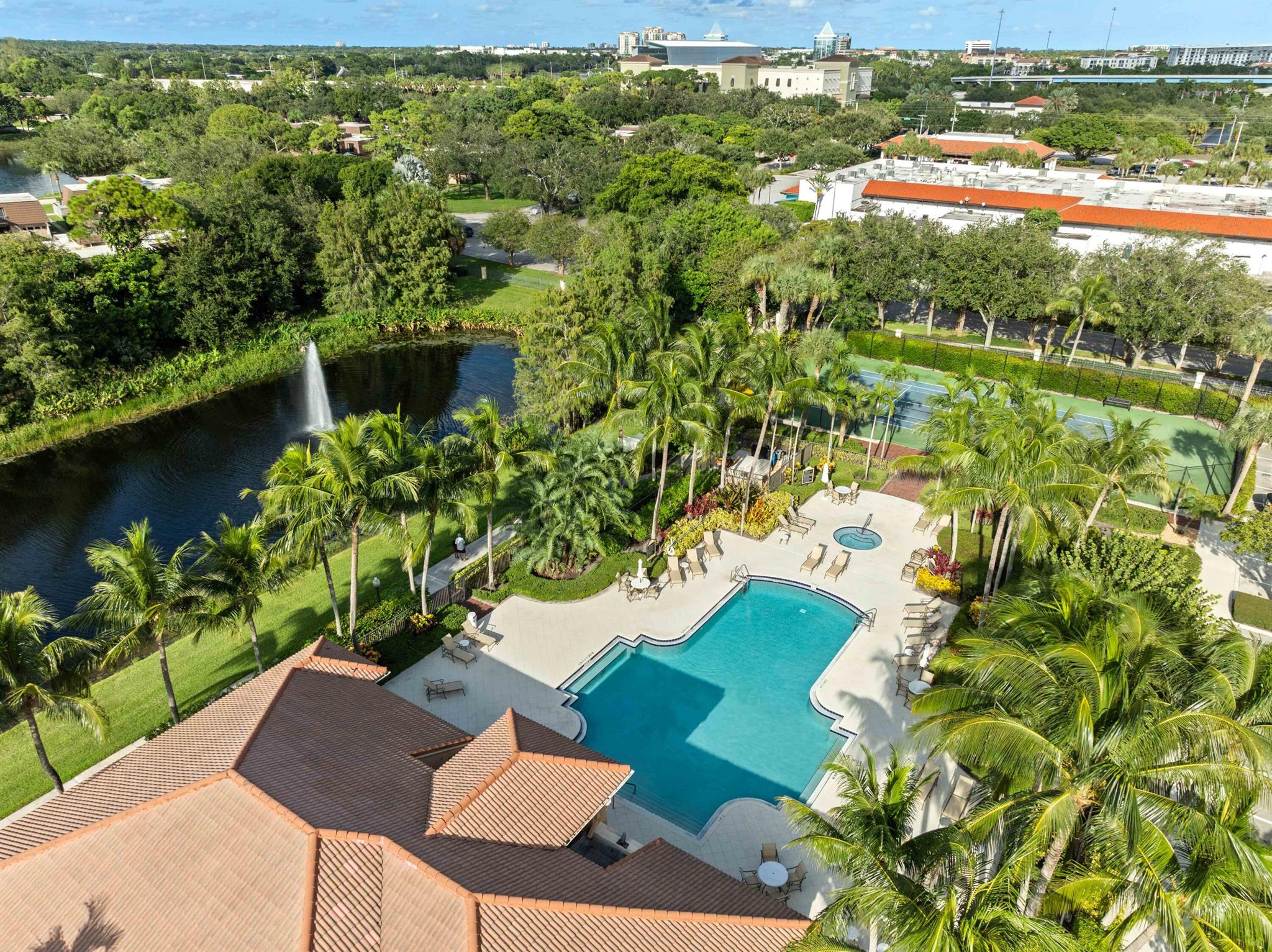 4883 Pga Boulevard 305