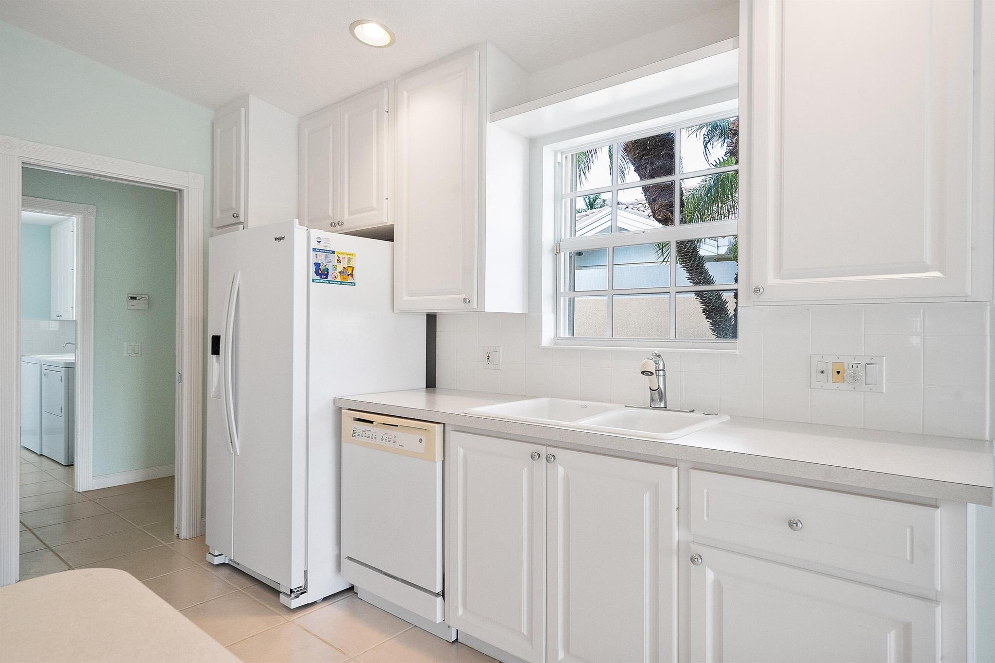 1364 Saint Lawrence Drive