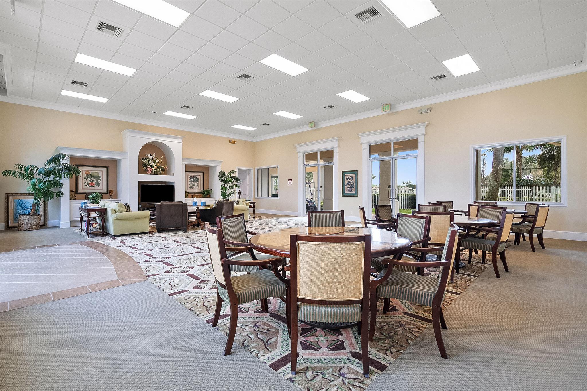 1364 Saint Lawrence Drive