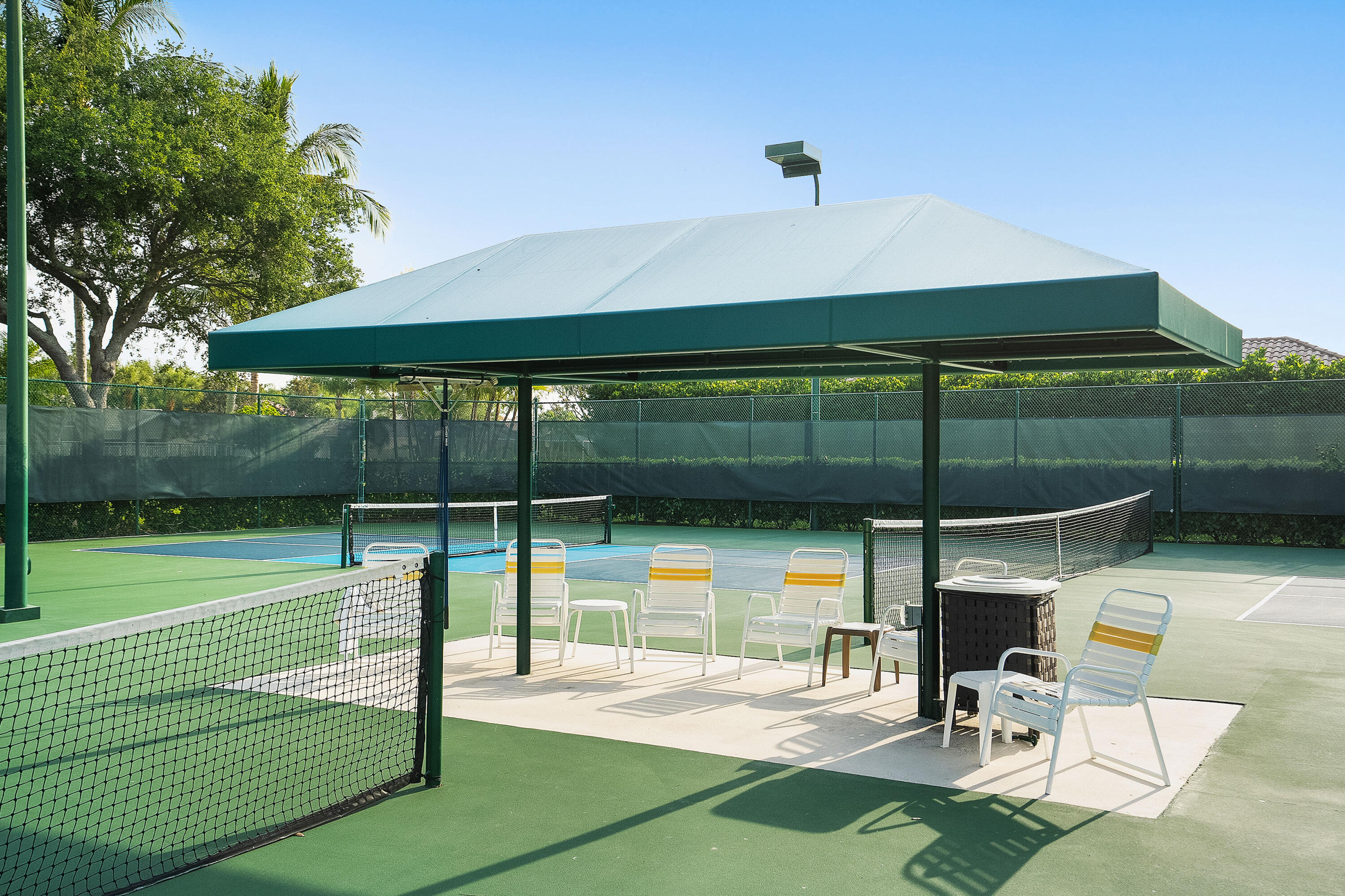 1364 Saint Lawrence Drive