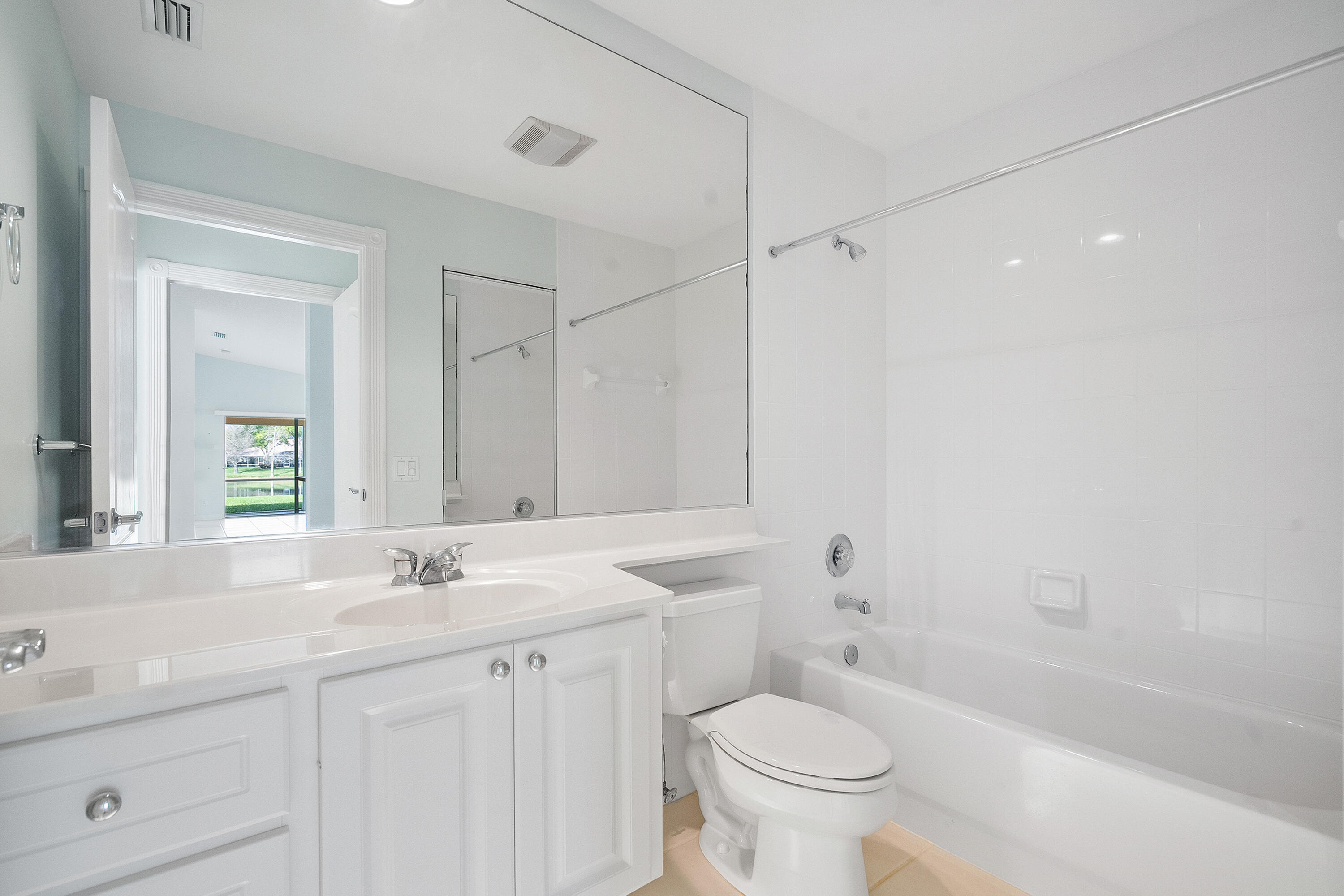 1364 Saint Lawrence Drive