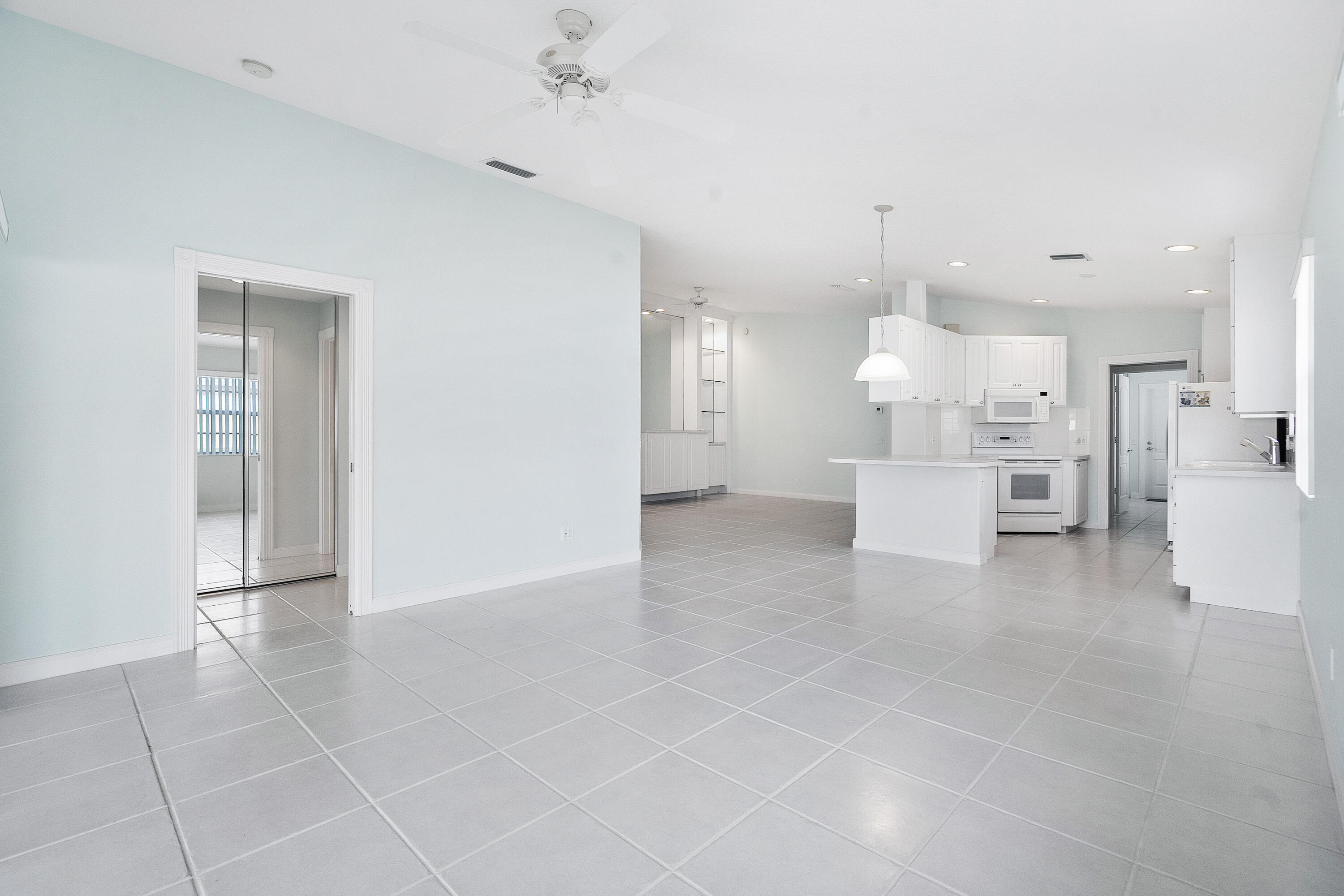 1364 Saint Lawrence Drive