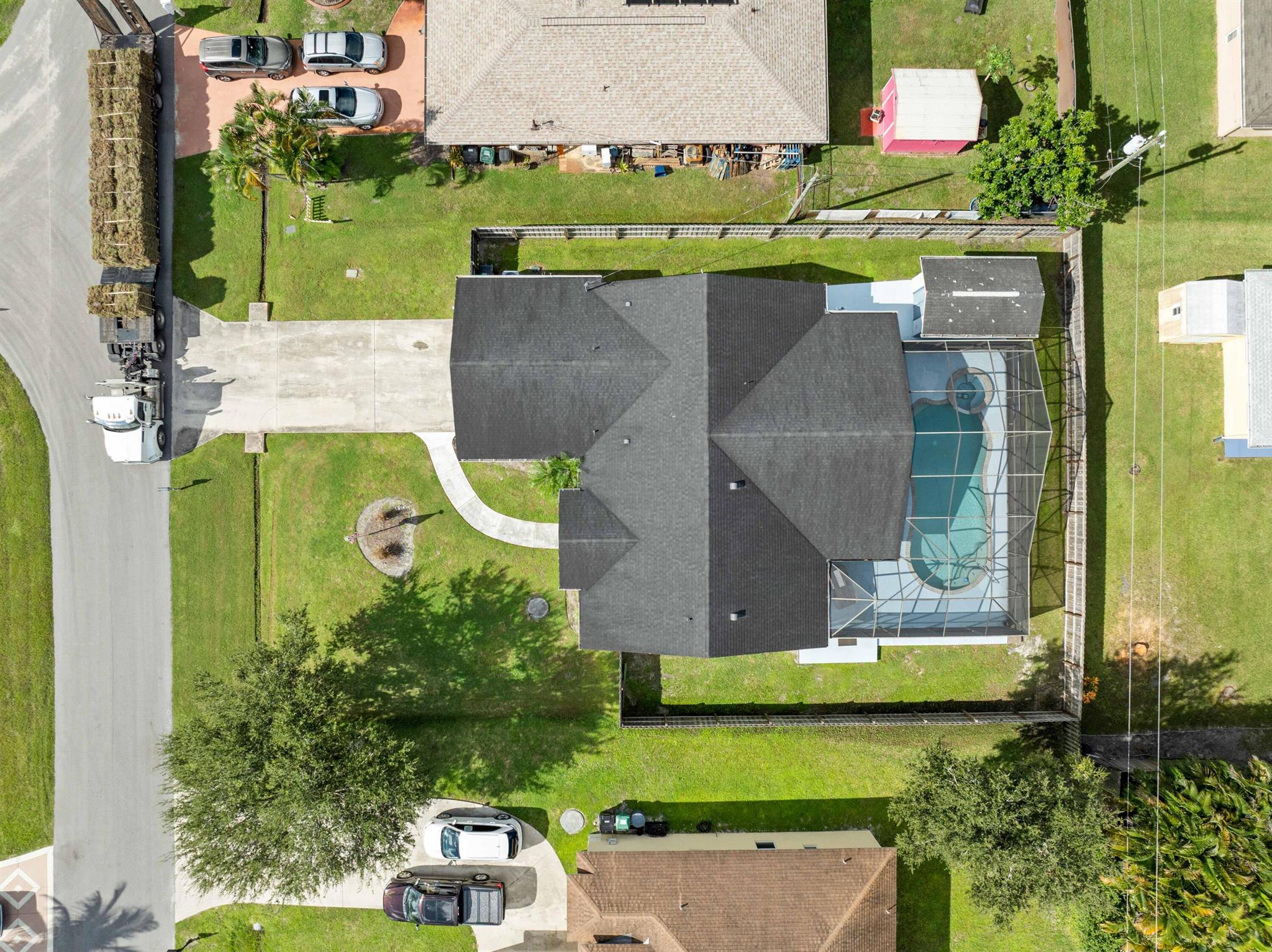 471 SE Ron Rico Terrace