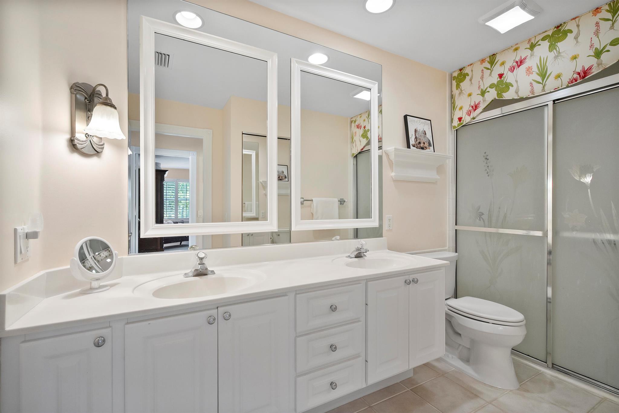 8016 SE Peppercorn Court