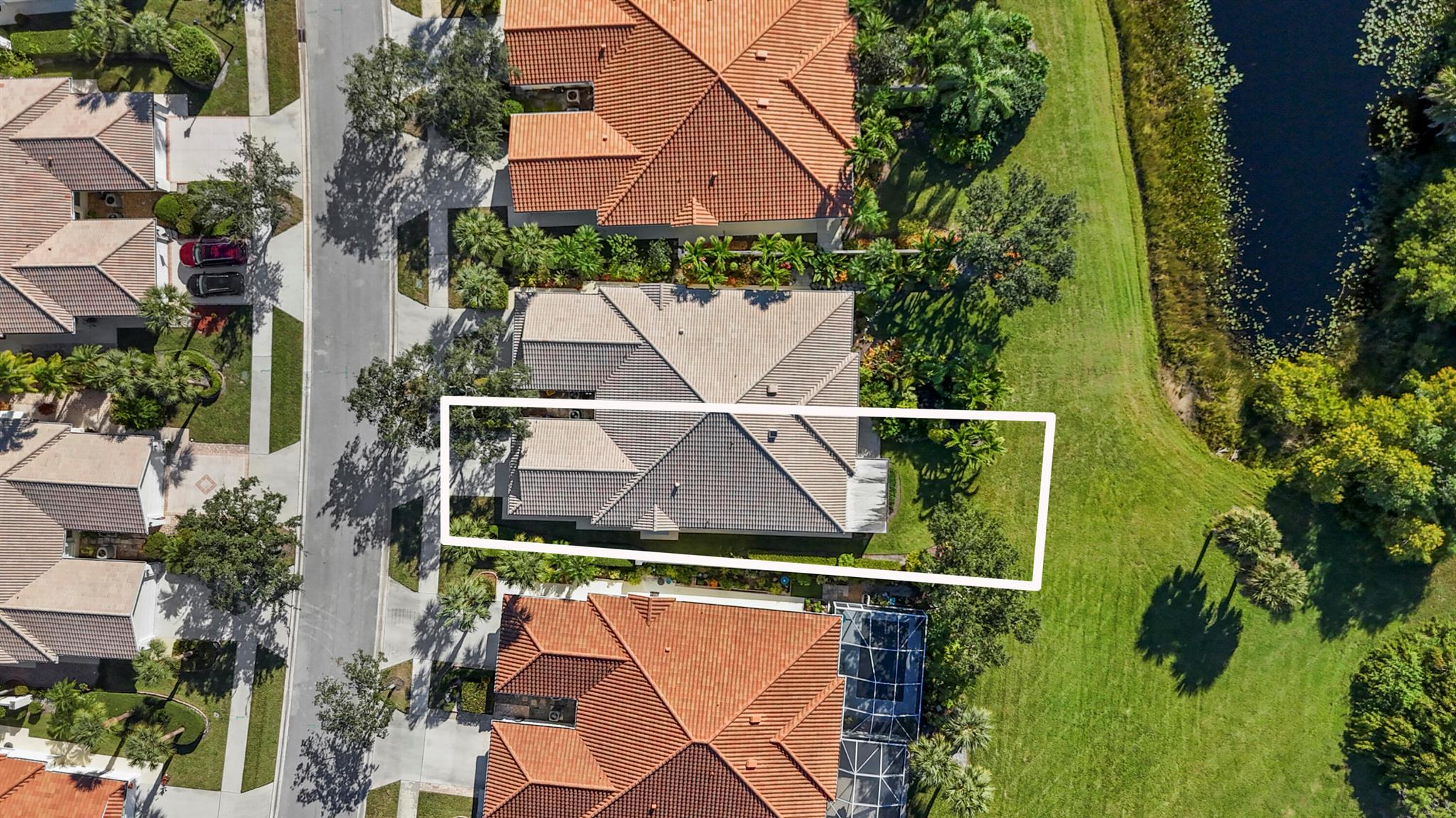 8016 SE Peppercorn Court