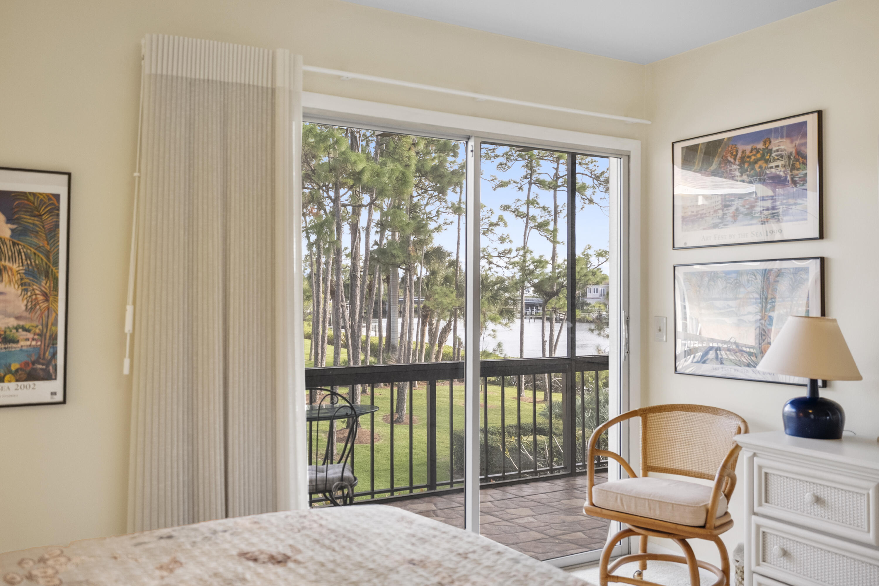 9200 SE Riverfront Terrace E