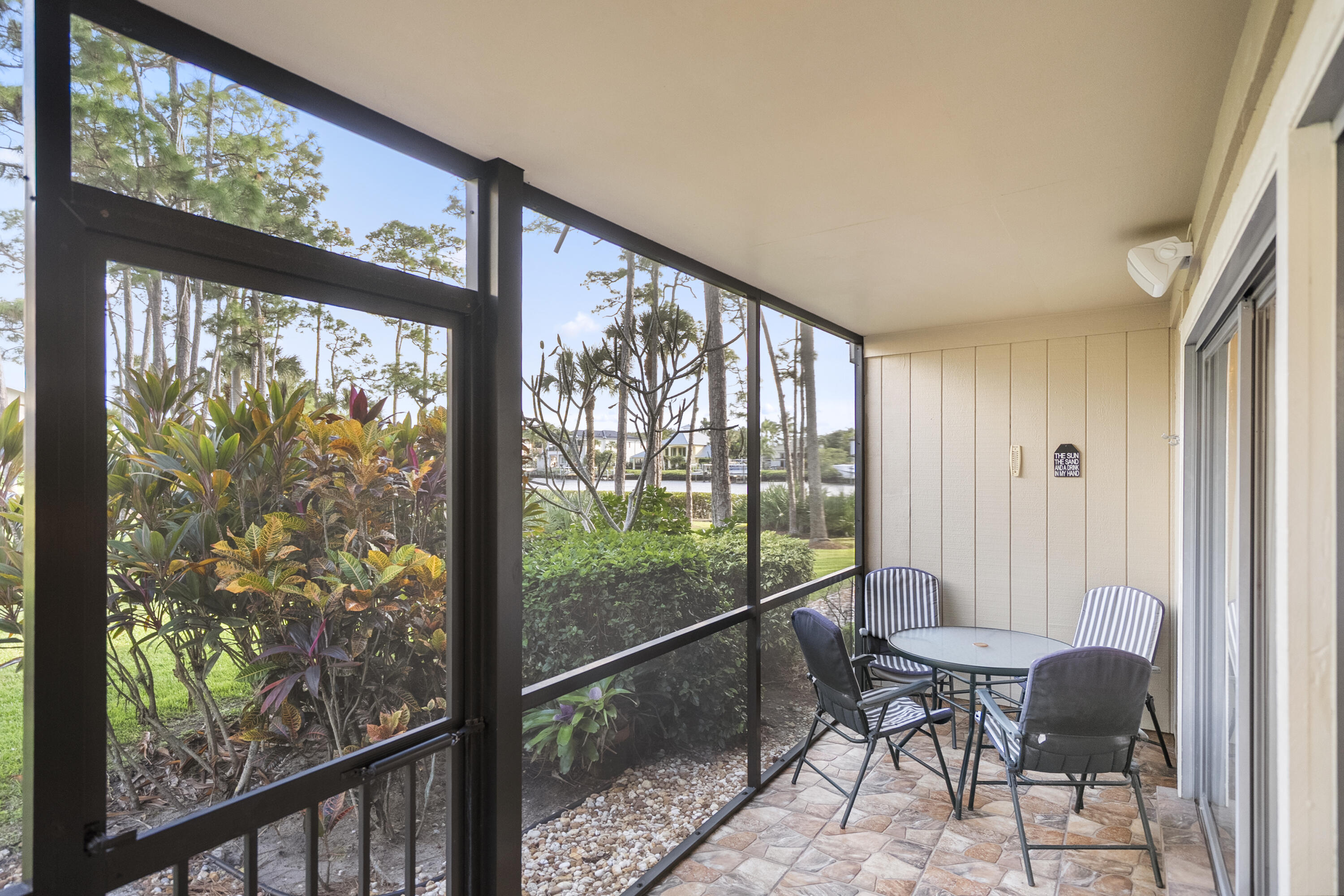 9200 SE Riverfront Terrace E