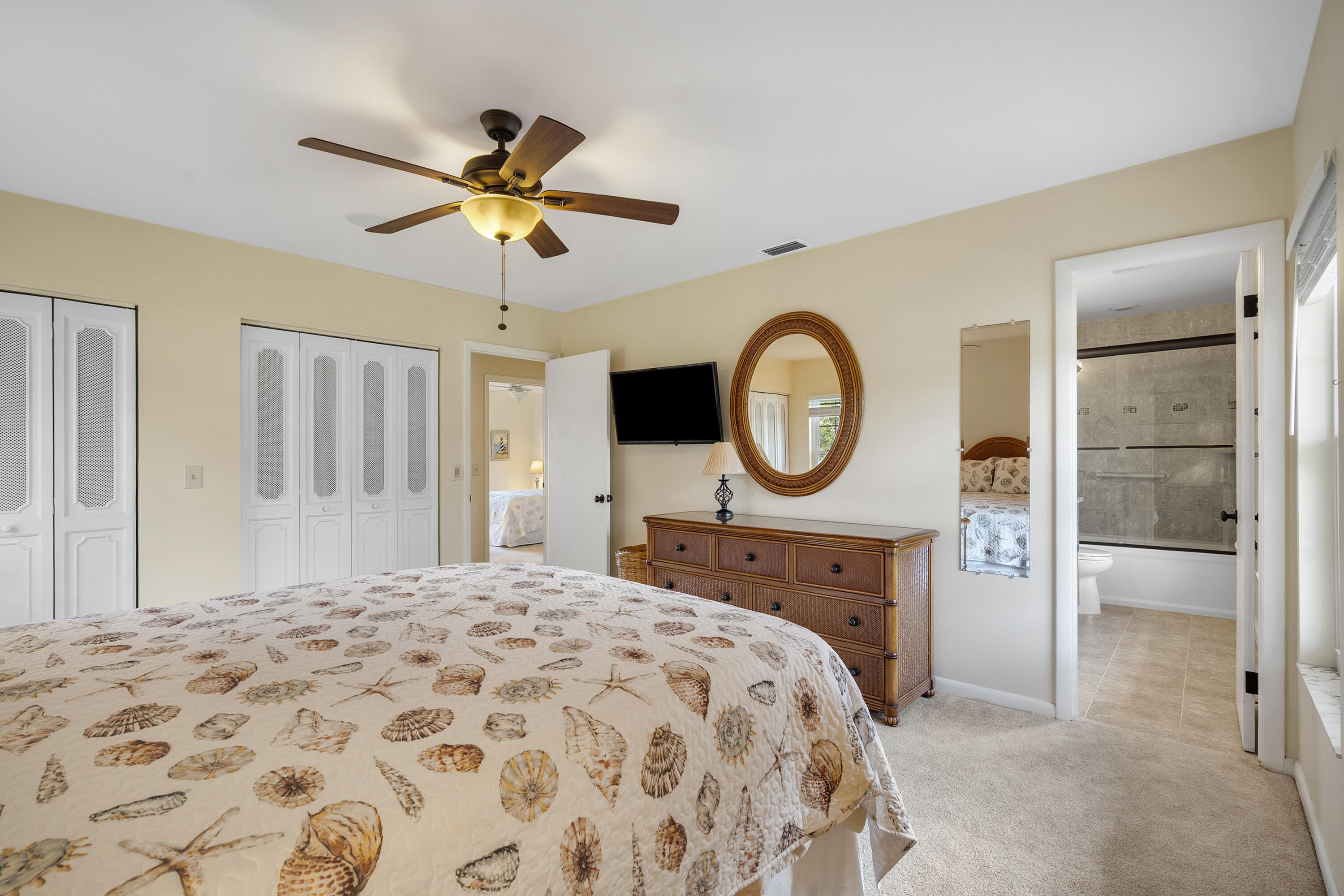 9200 SE Riverfront Terrace E