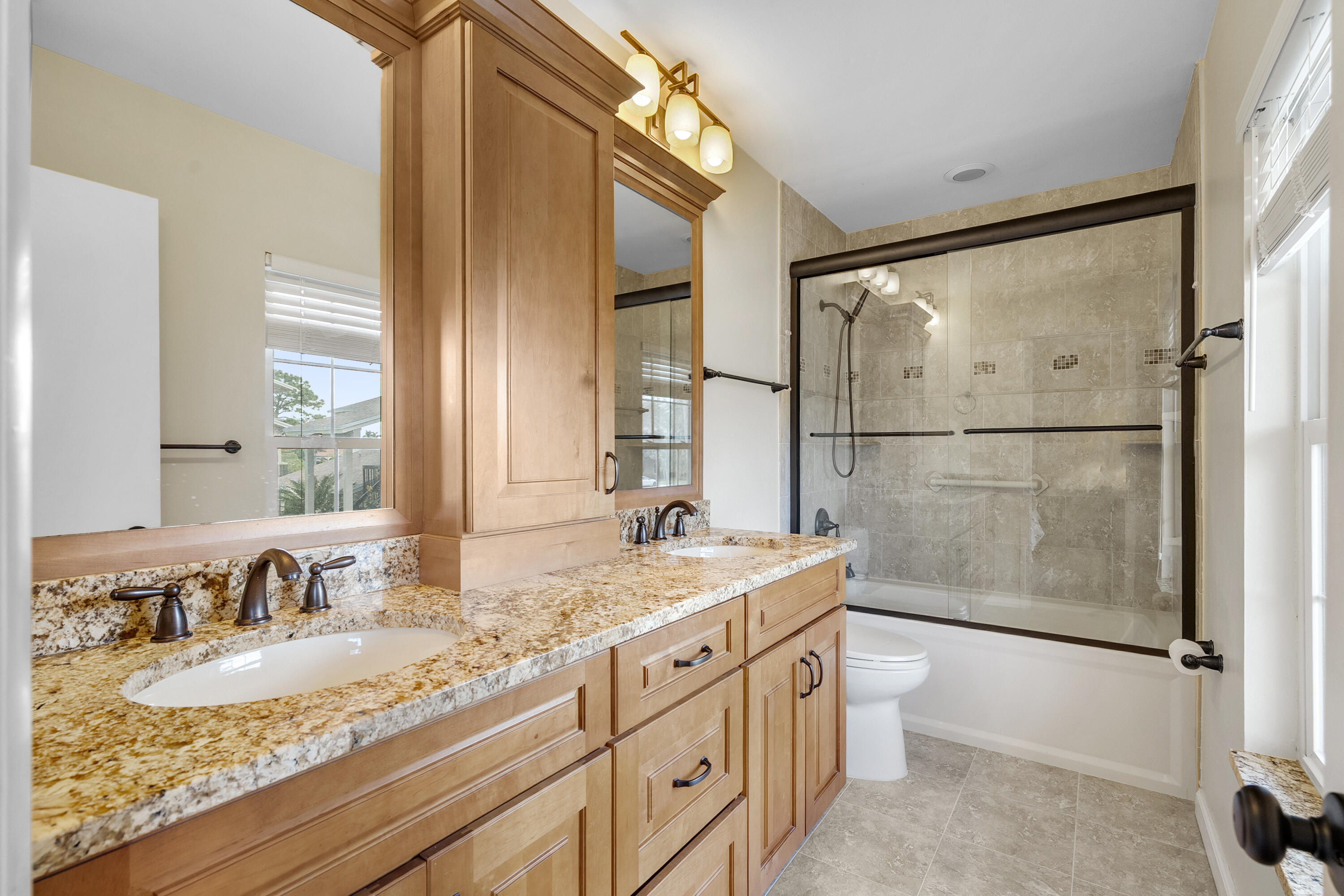 9200 SE Riverfront Terrace E