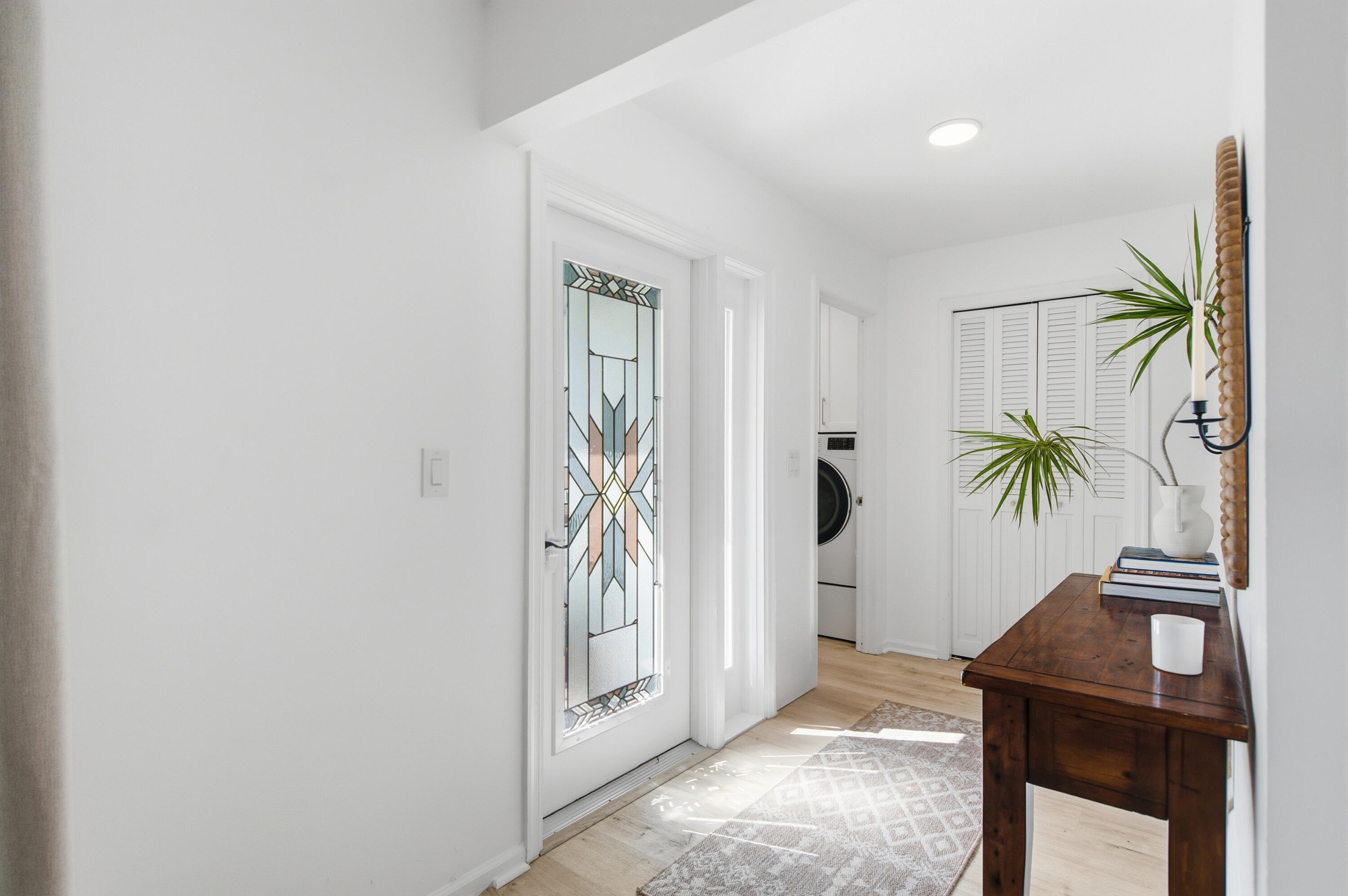 403 Highwood Circle