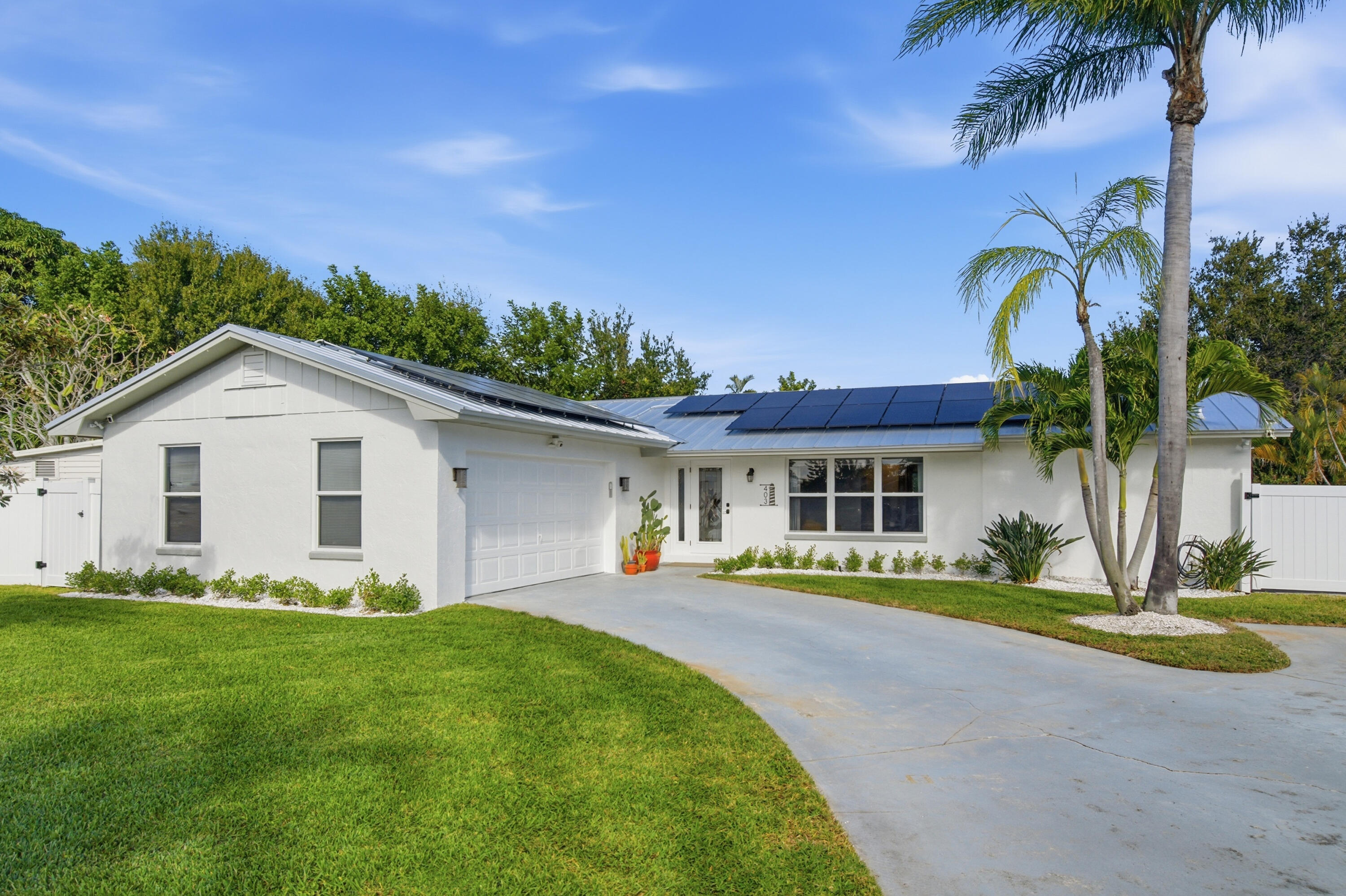 403 Highwood Circle