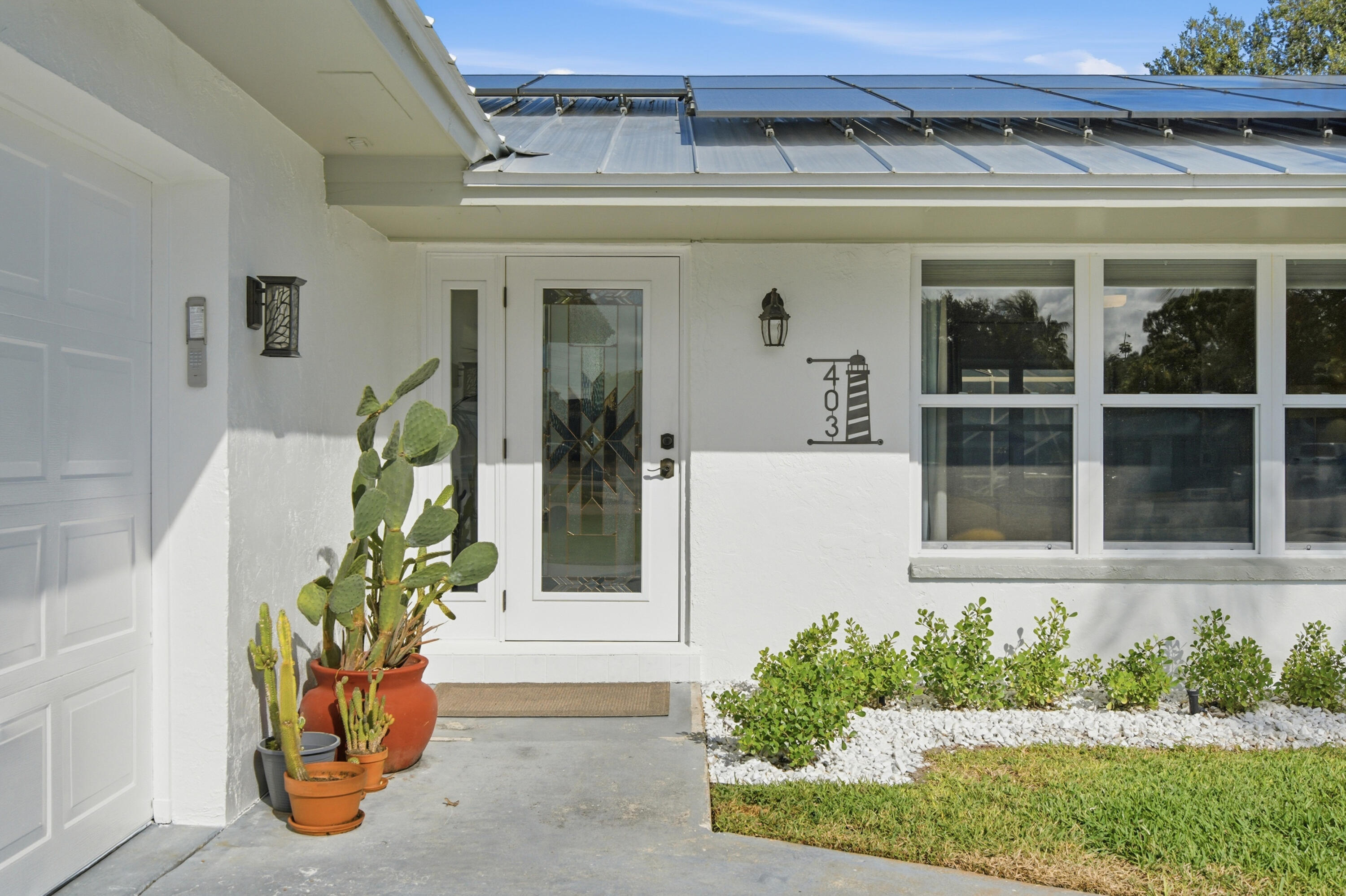 403 Highwood Circle