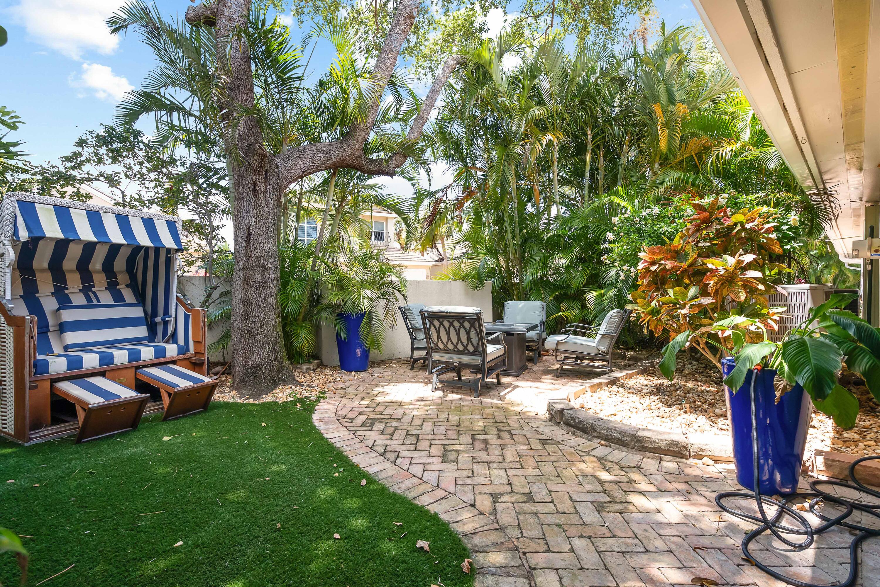 463 Coral Cove Drive