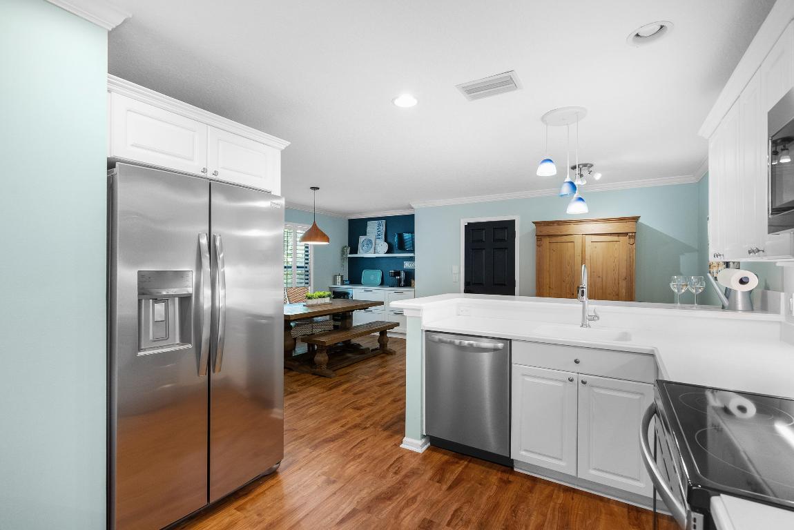 463 Coral Cove Drive