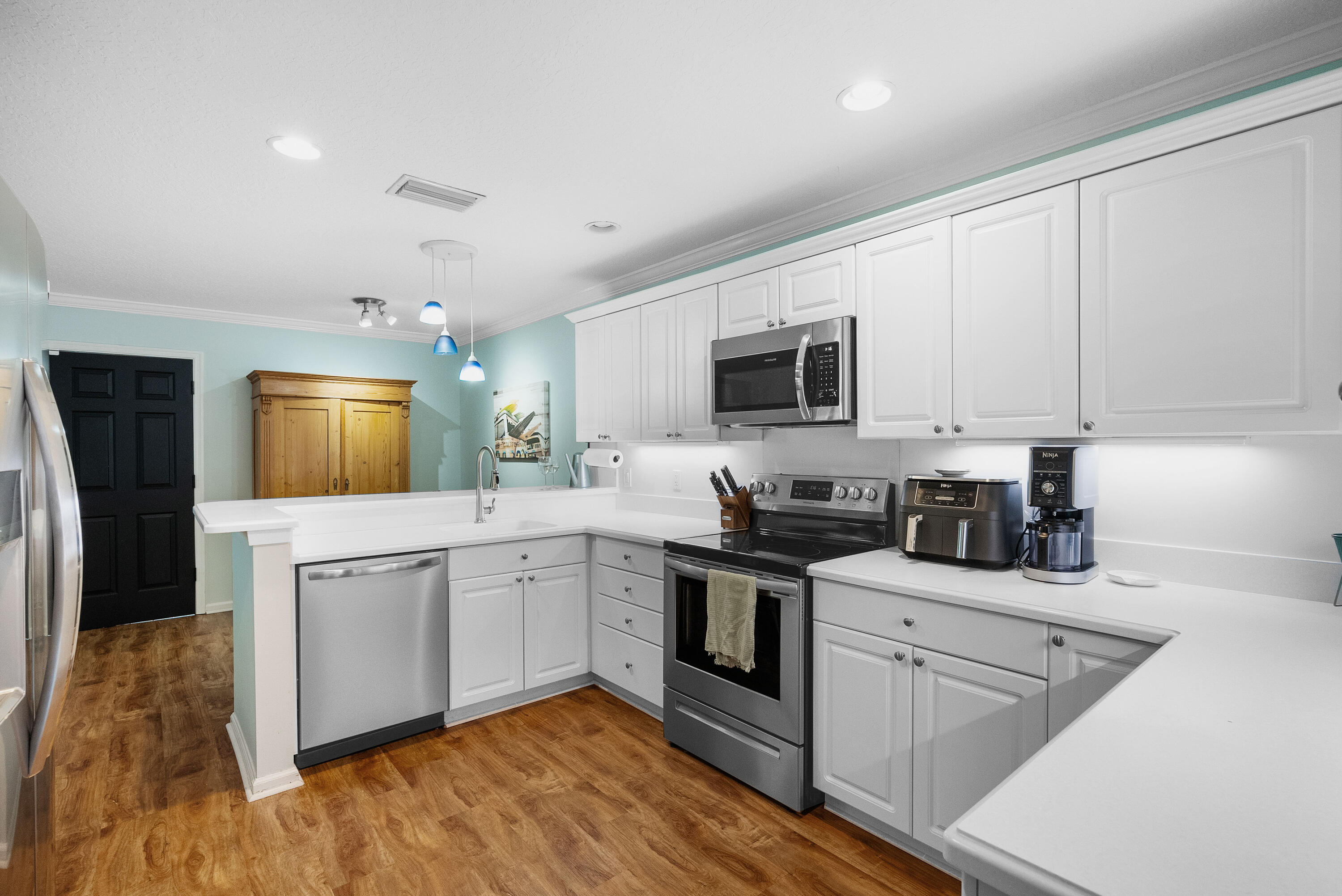 463 Coral Cove Drive