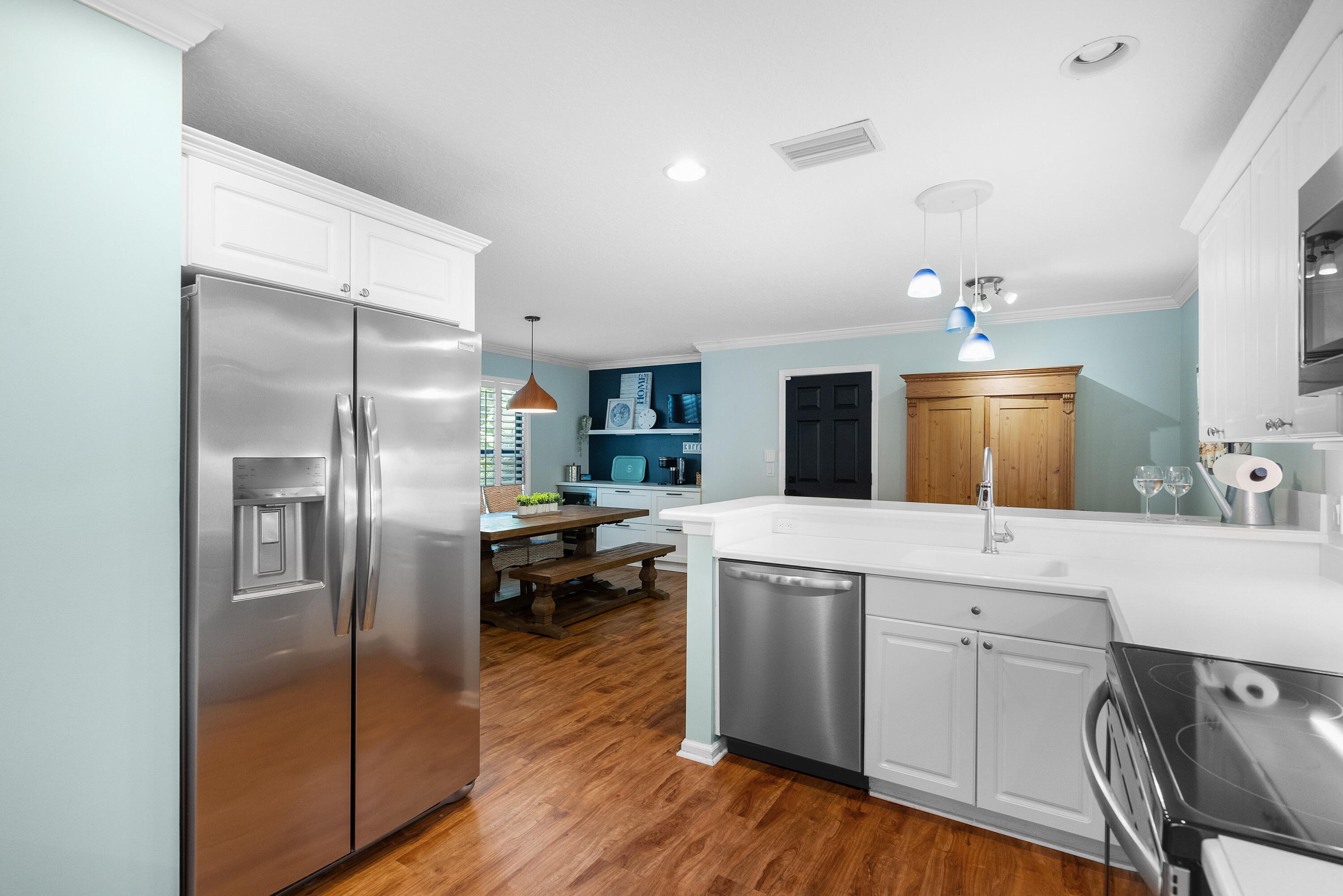 463 Coral Cove Drive