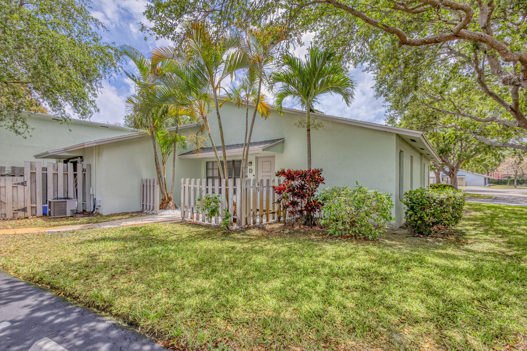 431 Jupiter Lakes Boulevard Unit: 2109d
