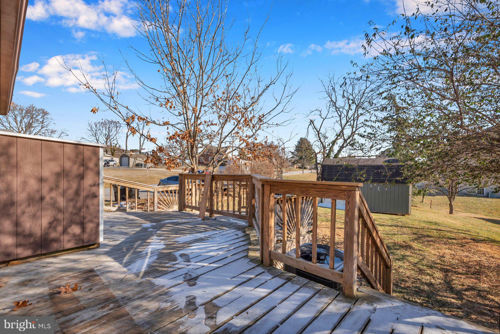 5701 OLD COURT