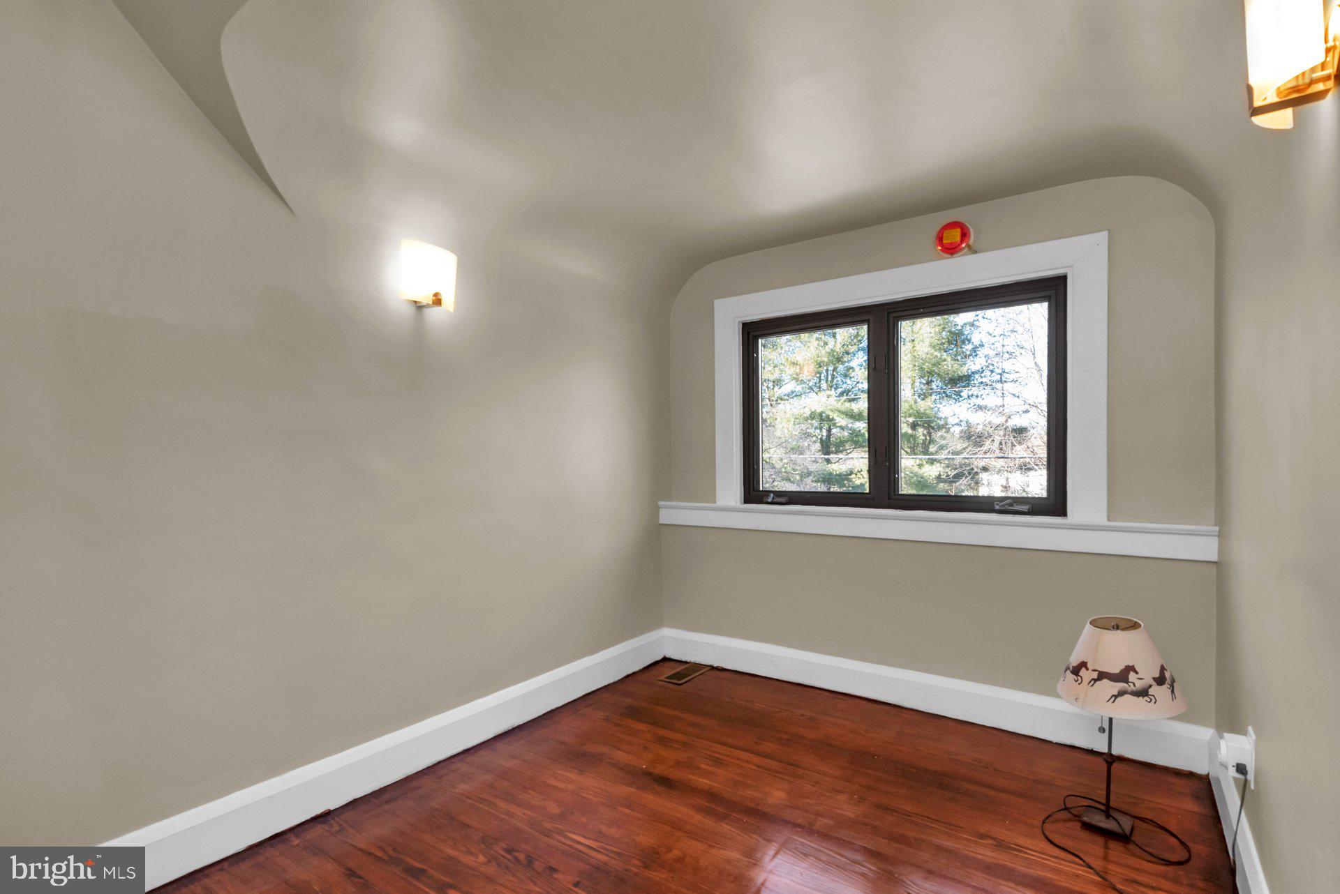 5701 OLD COURT
