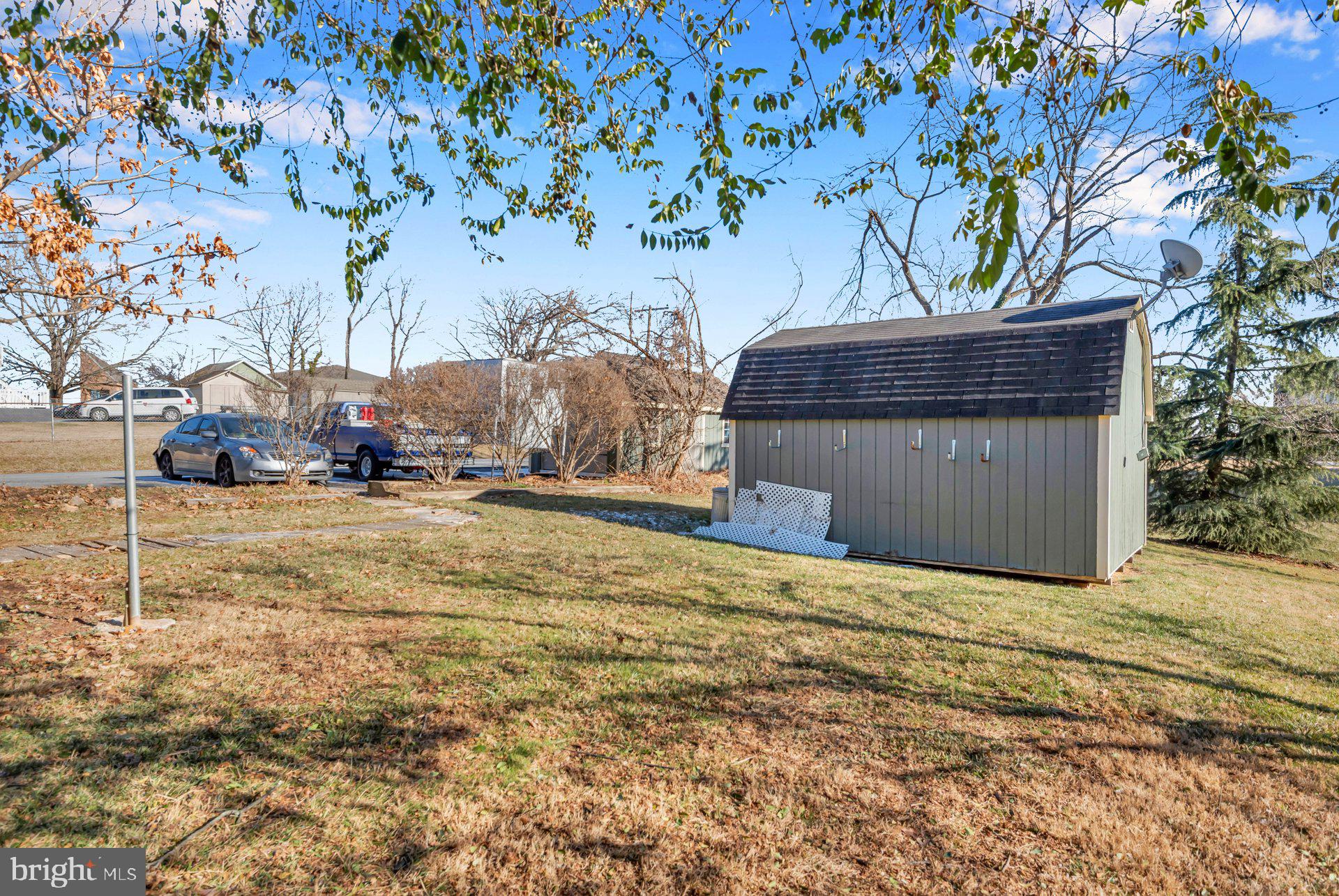 5701 OLD COURT