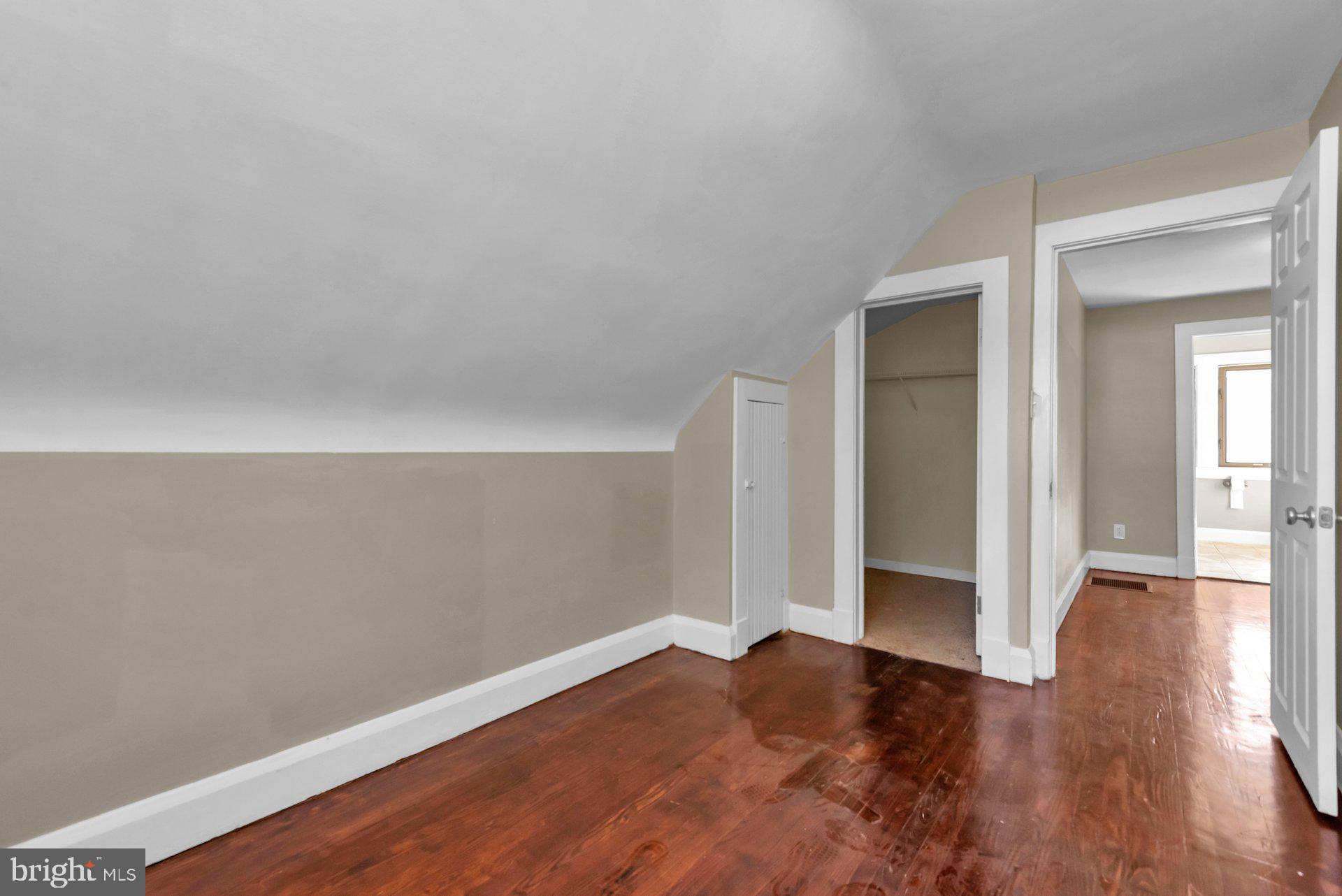 5701 OLD COURT