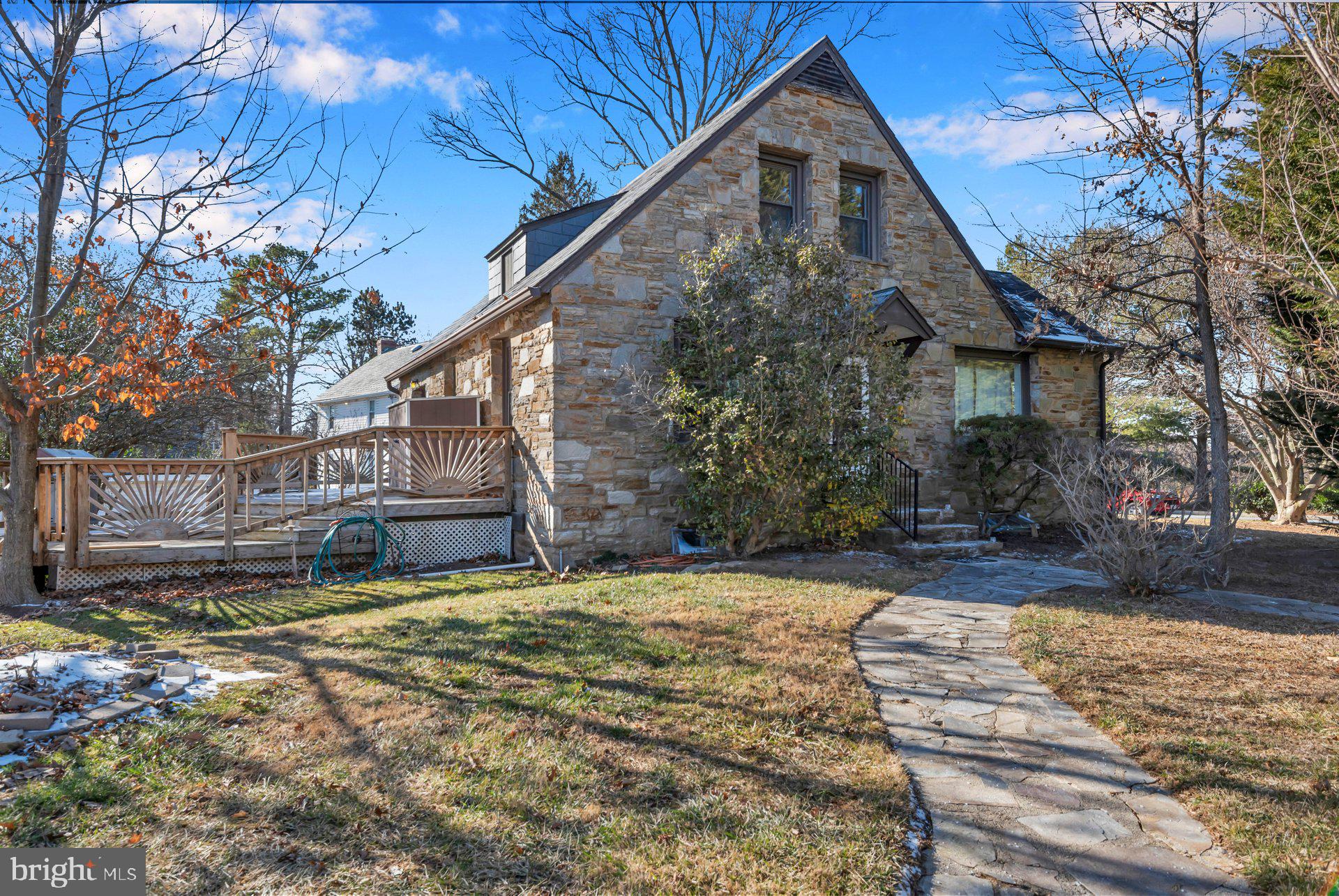 5701 OLD COURT