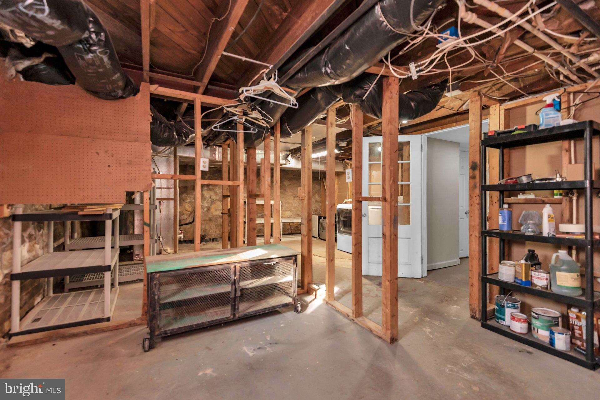 5701 OLD COURT