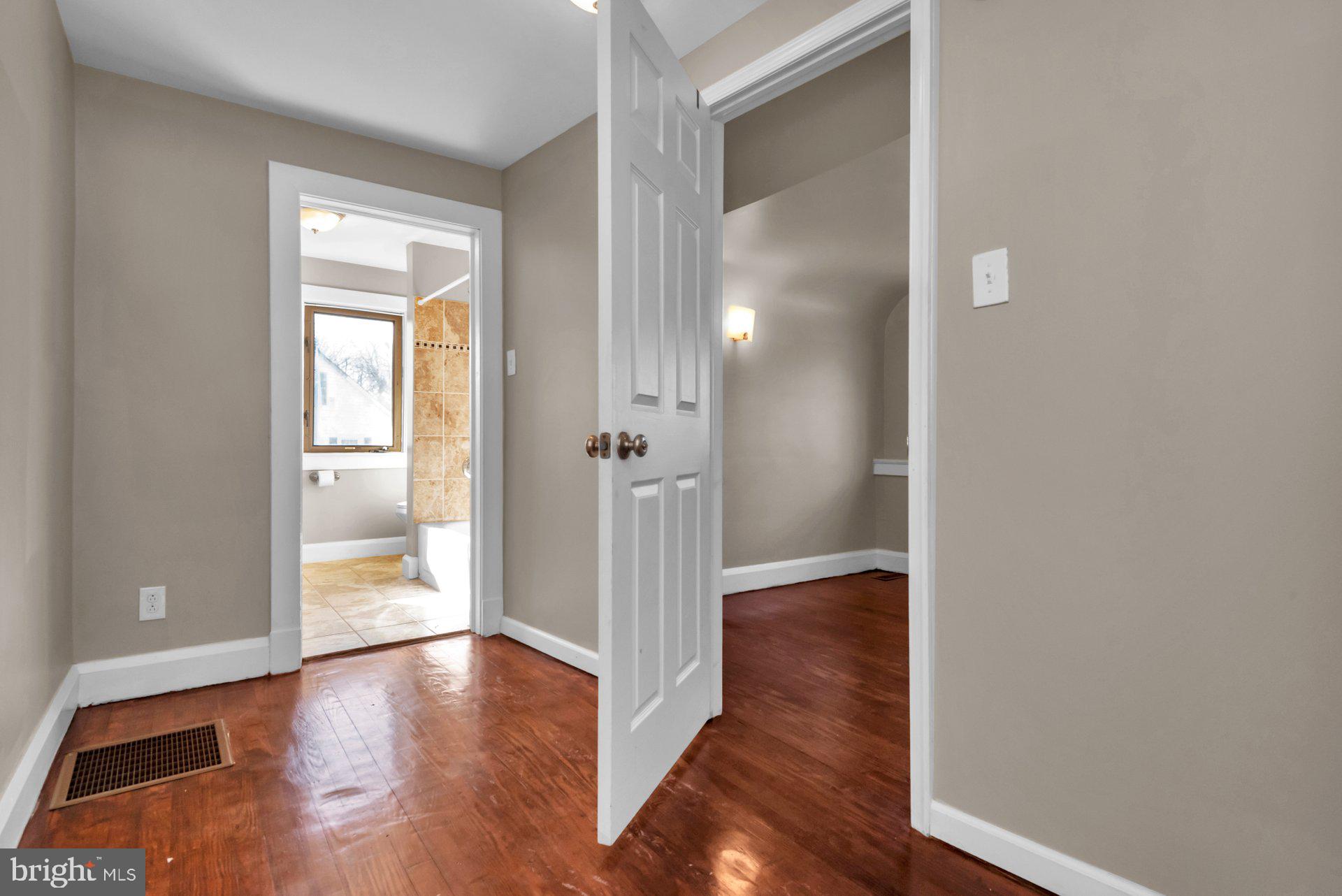 5701 OLD COURT